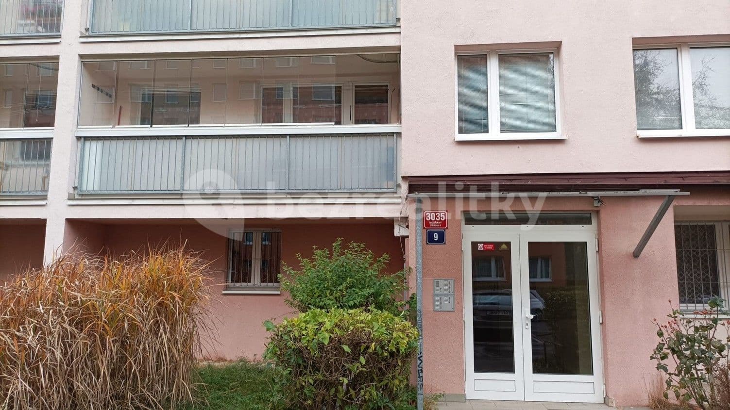 Prenájom bytu 3-izbový 74 m², Mádrova, Praha, Praha Prenájom bytu 3-izbový 74 m², Mádrova, Praha, Praha