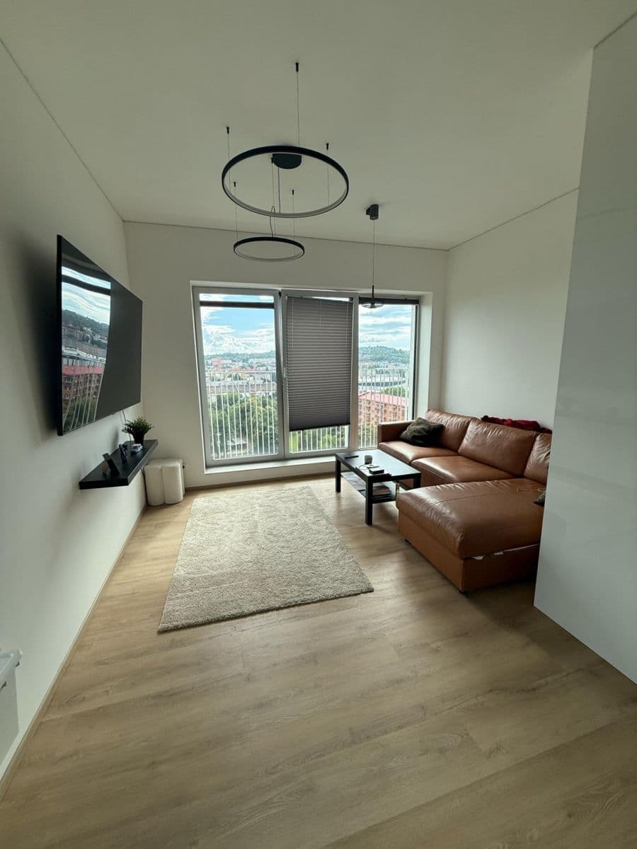 Prenájom bytu 2-izbový 66 m², Nové sady, Brno, Jihomoravský kraj Prenájom bytu 2-izbový 66 m², Nové sady, Brno, Jihomoravský kraj