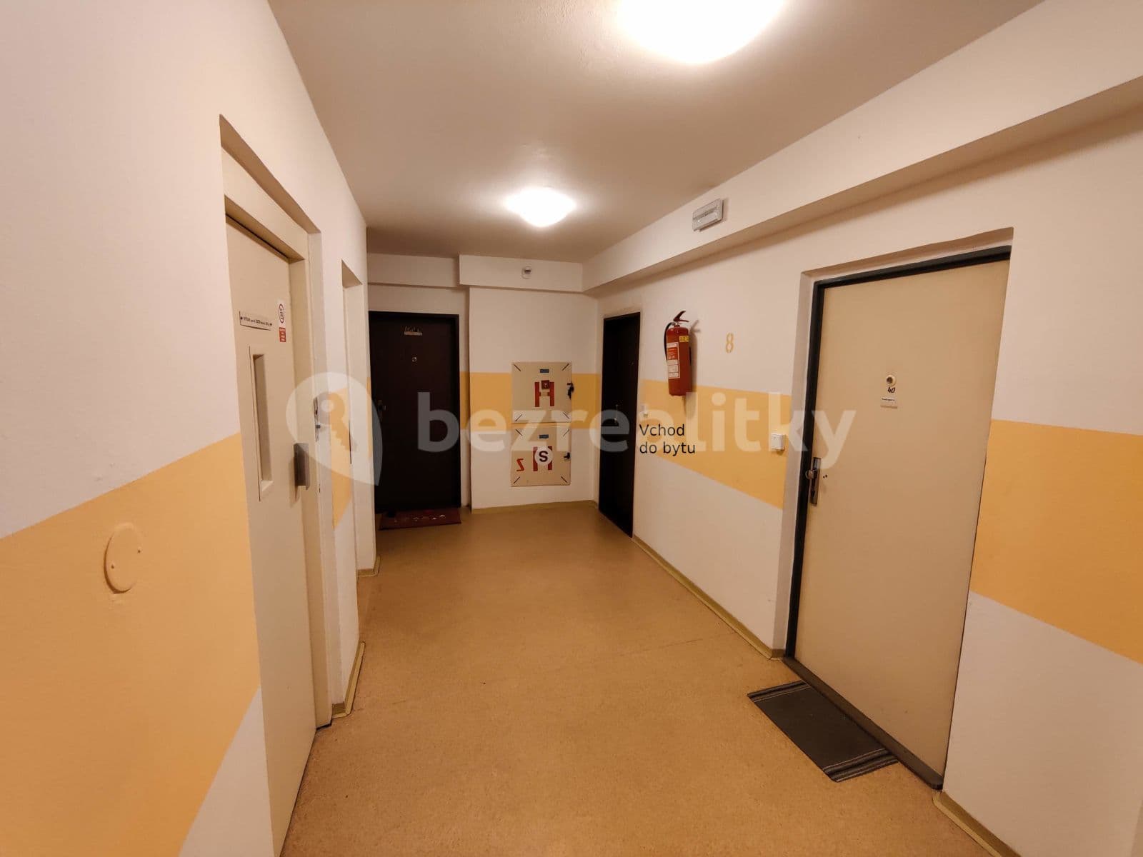 Prenájom bytu 2-izbový 63 m², Benešovská, Kladno, Středočeský kraj Prenájom bytu 2-izbový 63 m², Benešovská, Kladno, Středočeský kraj