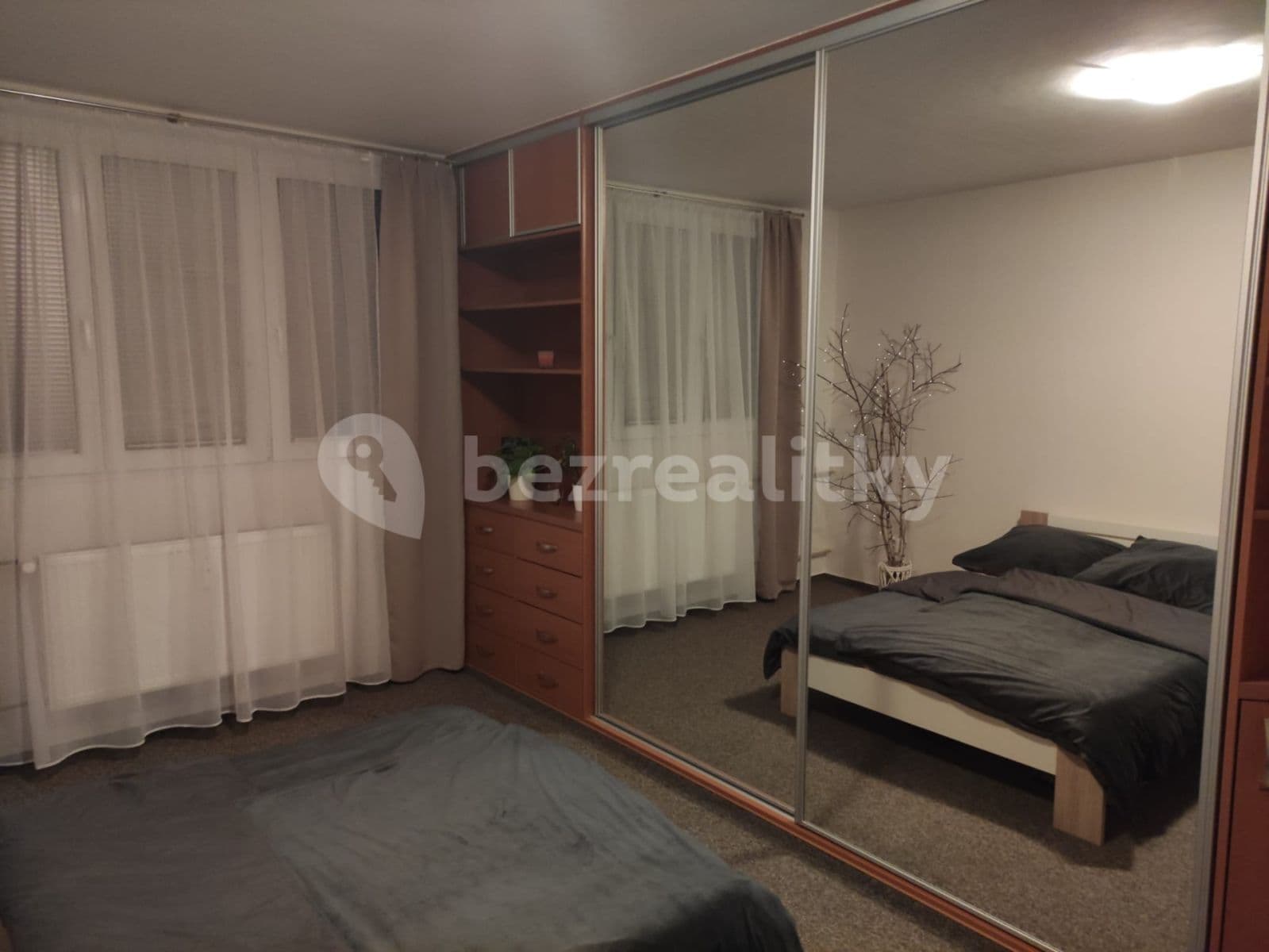 Prenájom bytu 2-izbový 55 m², Rumunská, Čelákovice, Středočeský kraj Prenájom bytu 2-izbový 55 m², Rumunská, Čelákovice, Středočeský kraj