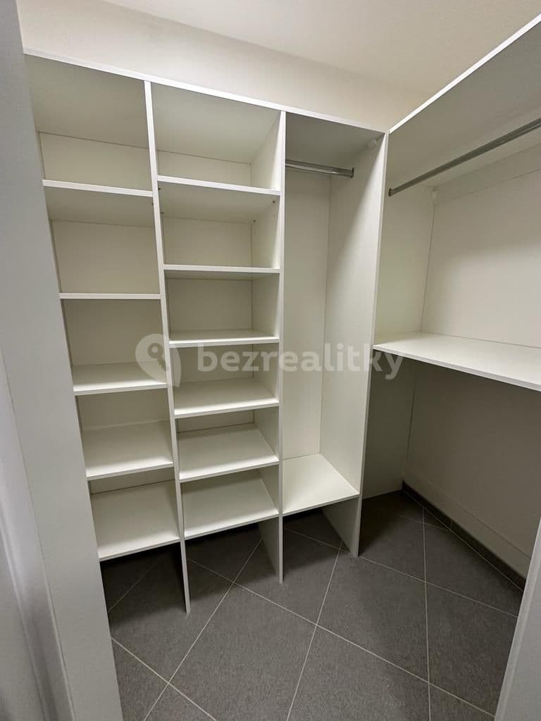 Prenájom bytu 2-izbový 55 m², Ondrákové, Praha, Praha Prenájom bytu 2-izbový 55 m², Ondrákové, Praha, Praha