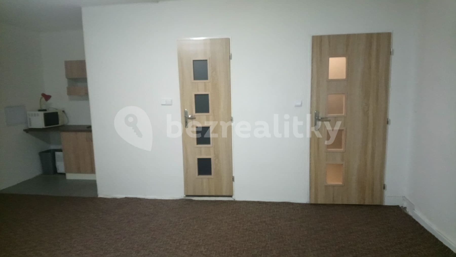 Predaj nebytového priestoru 30 m², Kojetická, Neratovice, Středočeský kraj Predaj nebytového priestoru 30 m², Kojetická, Neratovice, Středočeský kraj