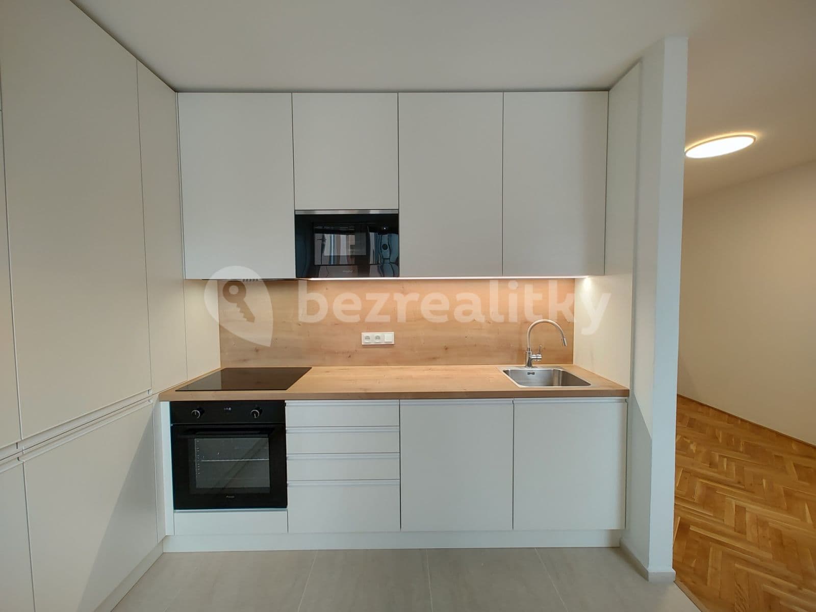 Prenájom bytu 3-izbový 68 m², Tyršova, Brno, Jihomoravský kraj Prenájom bytu 3-izbový 68 m², Tyršova, Brno, Jihomoravský kraj