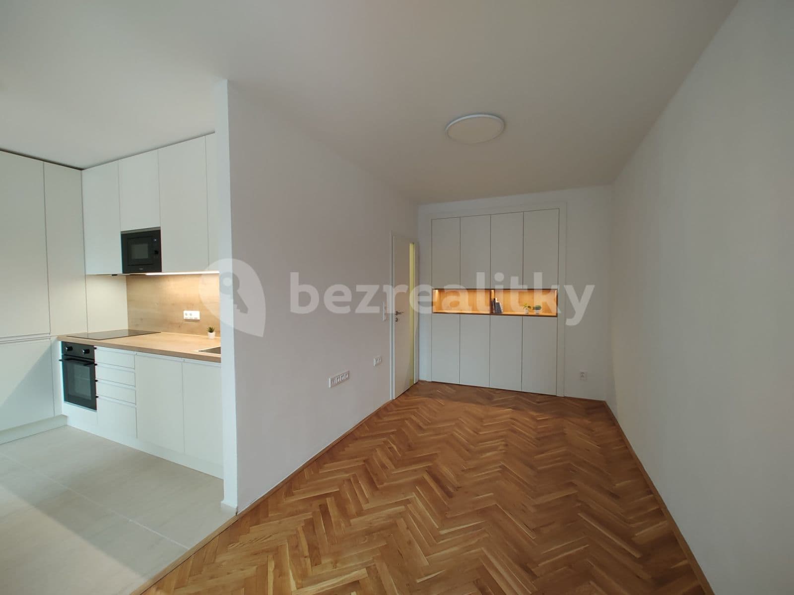 Prenájom bytu 3-izbový 68 m², Tyršova, Brno, Jihomoravský kraj Prenájom bytu 3-izbový 68 m², Tyršova, Brno, Jihomoravský kraj