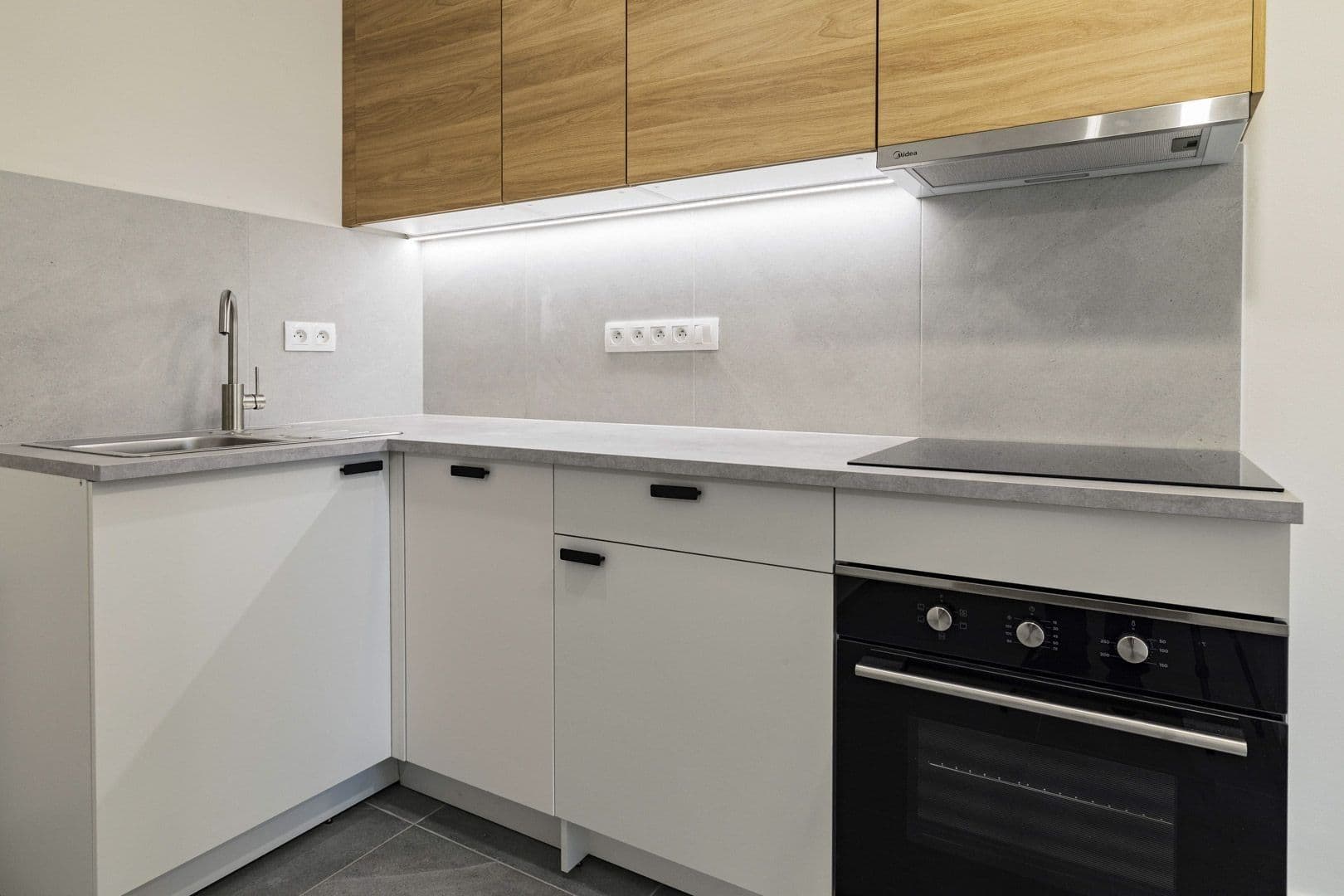Prenájom bytu 2-izbový 58 m², U Výstaviště, Praha, Praha Prenájom bytu 2-izbový 58 m², U Výstaviště, Praha, Praha