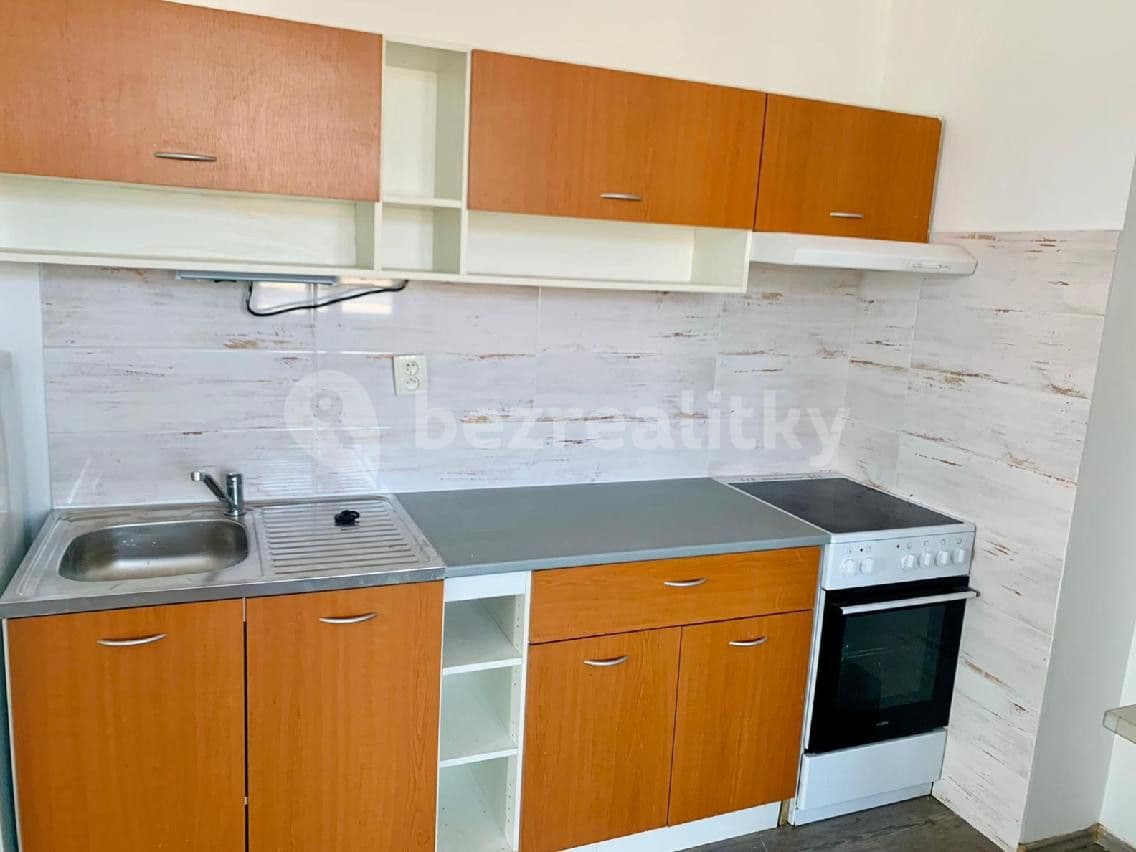 Prenájom bytu 2-izbový 48 m², Třebovice, Pardubický kraj Prenájom bytu 2-izbový 48 m², Třebovice, Pardubický kraj
