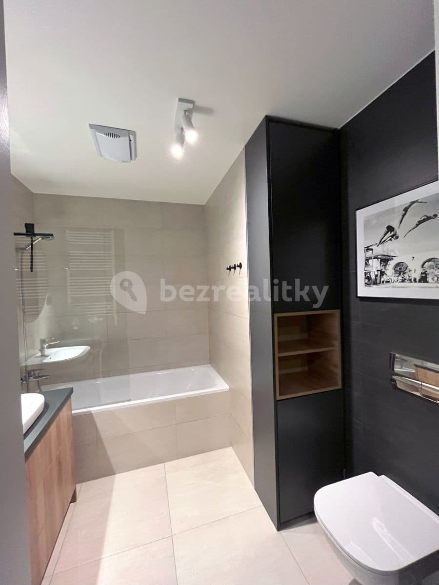 Prenájom bytu 2-izbový 38 m², Olgy Havlové, Praha, Praha Prenájom bytu 2-izbový 38 m², Olgy Havlové, Praha, Praha