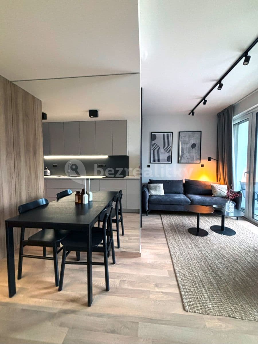 Prenájom bytu 2-izbový 38 m², Olgy Havlové, Praha, Praha Prenájom bytu 2-izbový 38 m², Olgy Havlové, Praha, Praha