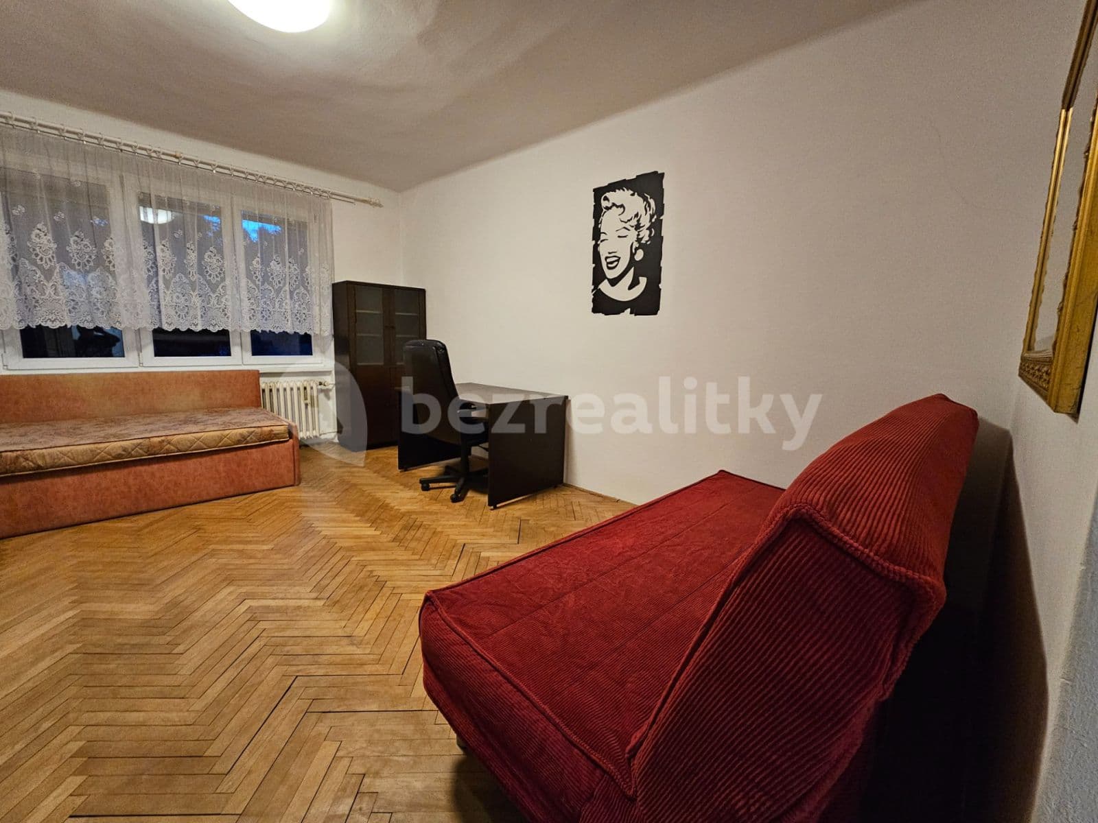 Prenájom bytu 1-izbový 28 m², Jeremenkova, Praha, Praha Prenájom bytu 1-izbový 28 m², Jeremenkova, Praha, Praha
