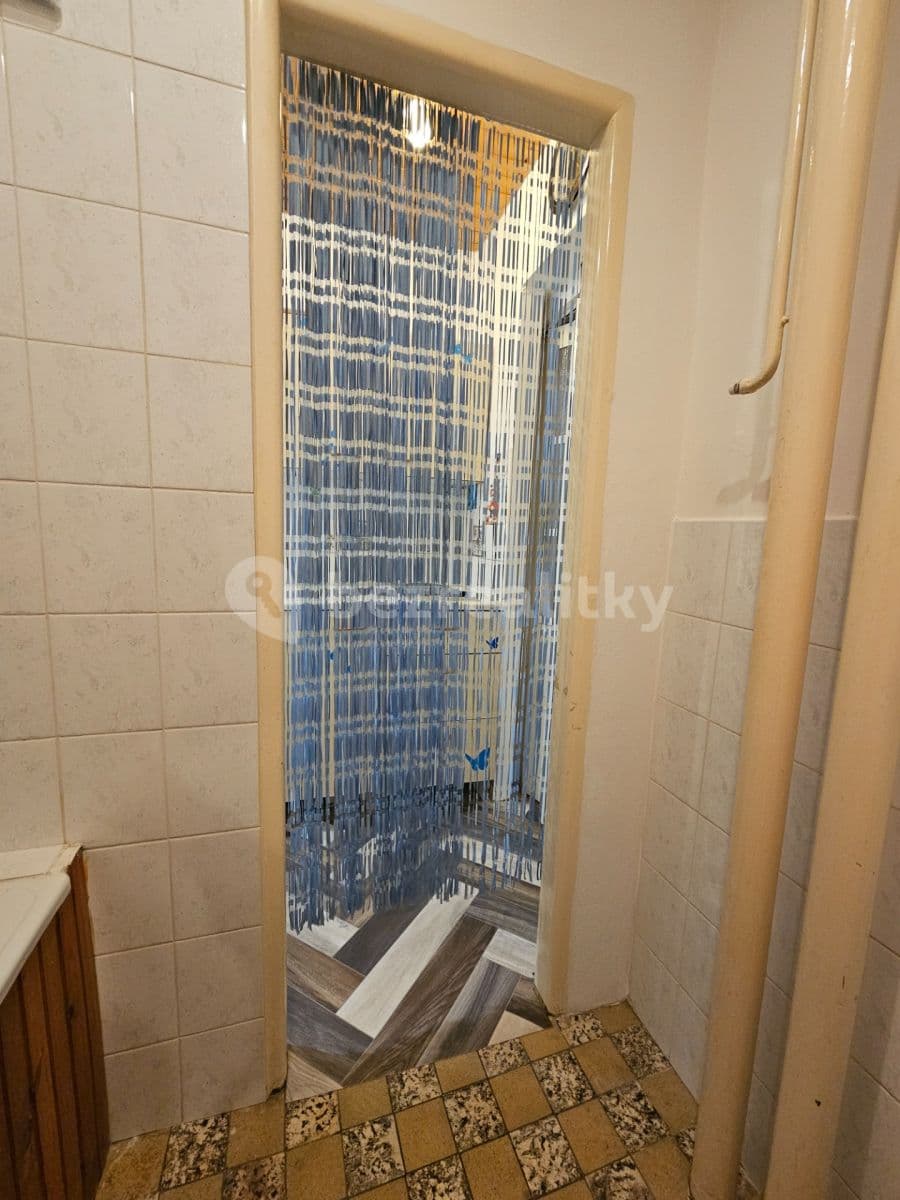 Prenájom bytu 1-izbový 28 m², Jeremenkova, Praha, Praha Prenájom bytu 1-izbový 28 m², Jeremenkova, Praha, Praha