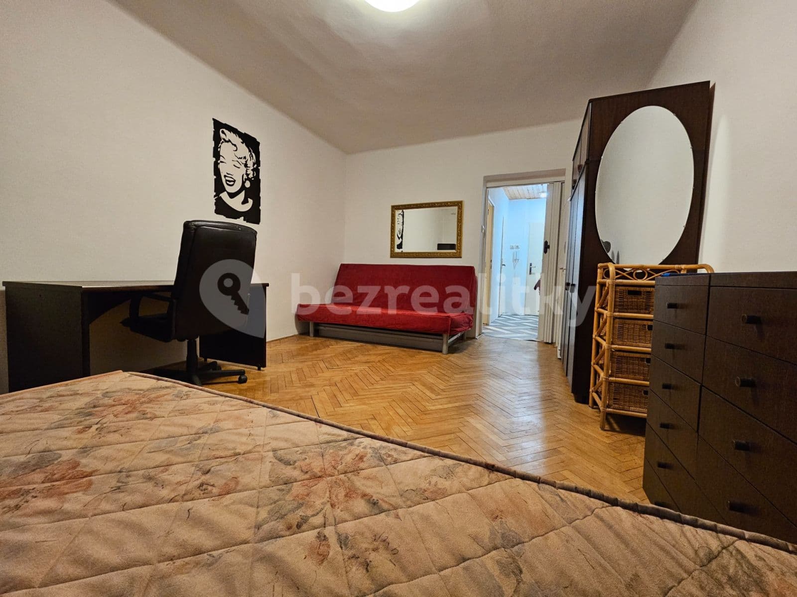 Prenájom bytu 1-izbový 28 m², Jeremenkova, Praha, Praha Prenájom bytu 1-izbový 28 m², Jeremenkova, Praha, Praha