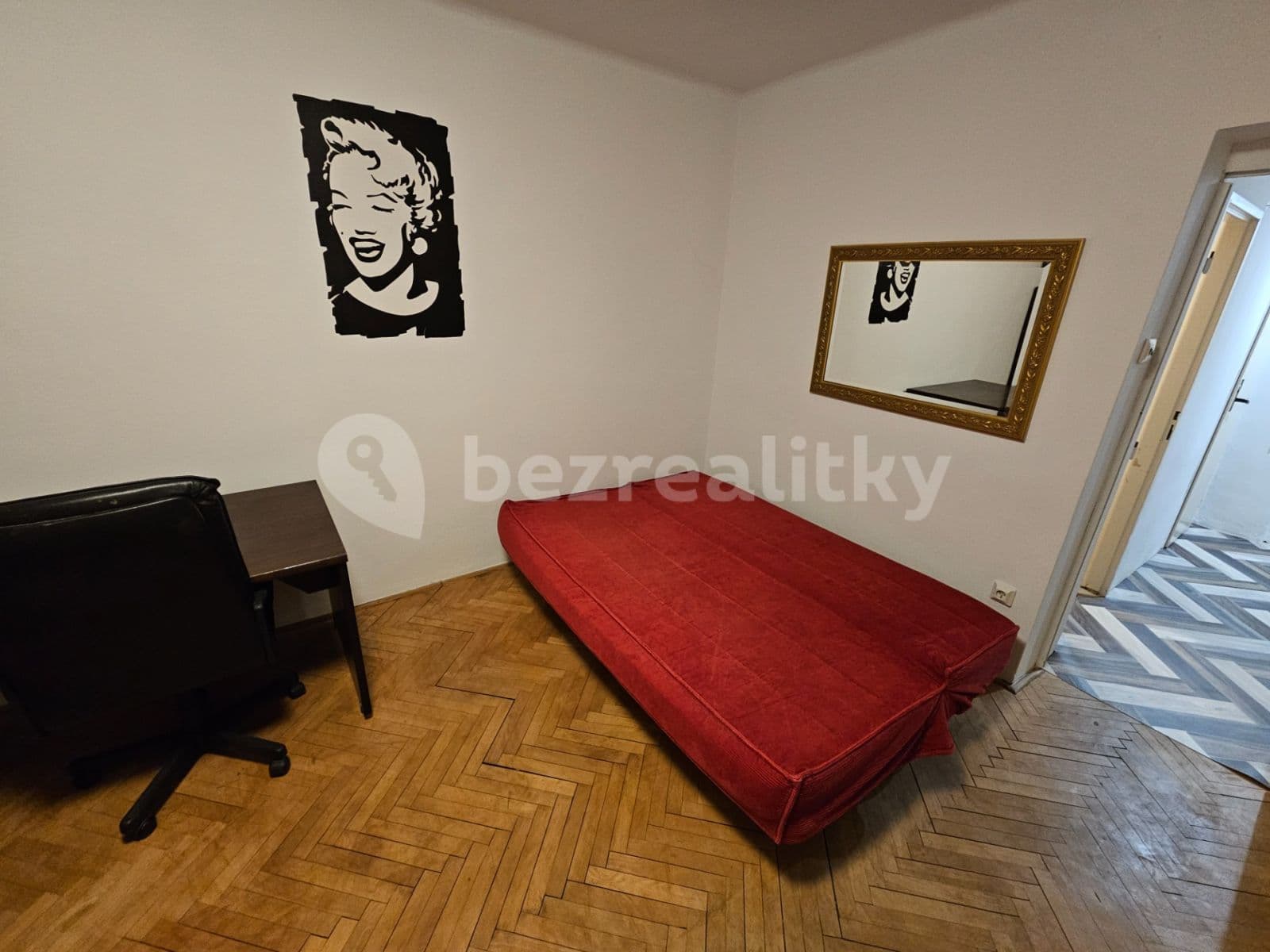 Prenájom bytu 1-izbový 28 m², Jeremenkova, Praha, Praha Prenájom bytu 1-izbový 28 m², Jeremenkova, Praha, Praha