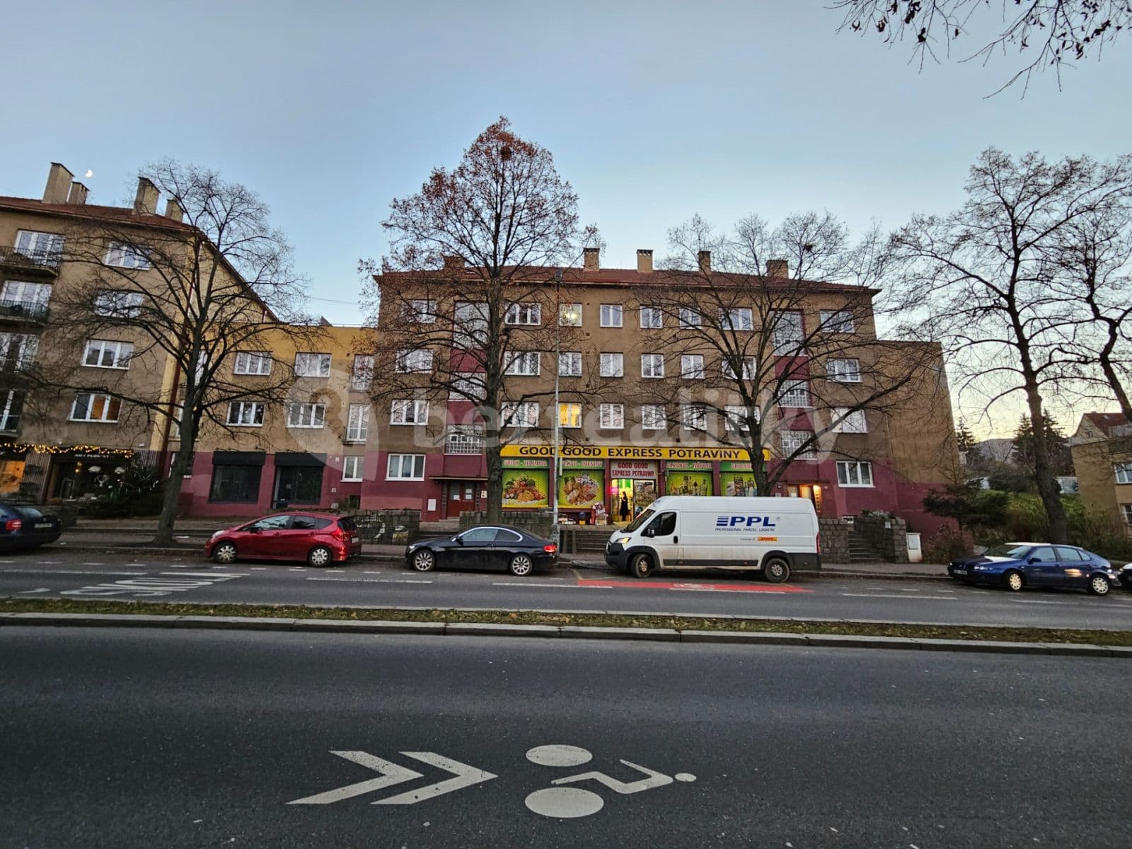 Prenájom bytu 1-izbový 28 m², Jeremenkova, Praha, Praha Prenájom bytu 1-izbový 28 m², Jeremenkova, Praha, Praha