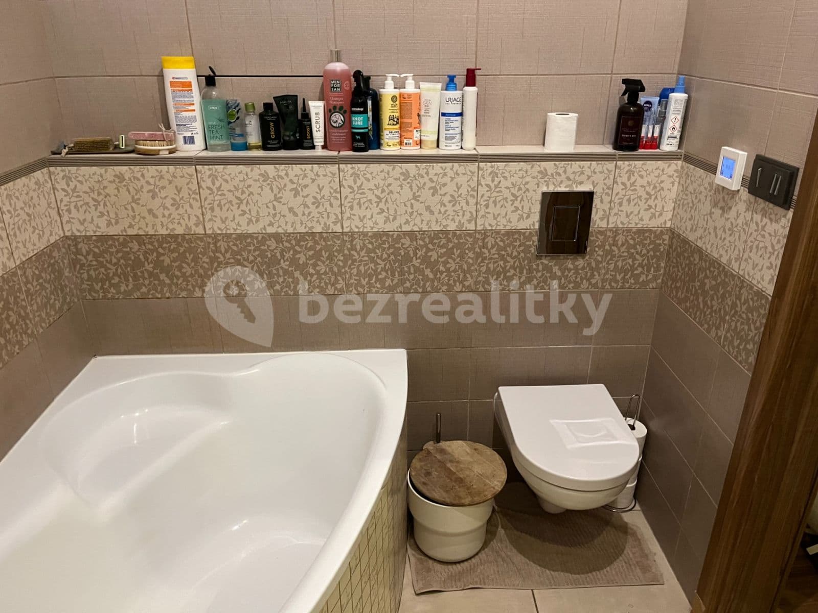 Prenájom bytu 2-izbový 68 m², Ostrava, Moravskoslezský kraj Prenájom bytu 2-izbový 68 m², Ostrava, Moravskoslezský kraj