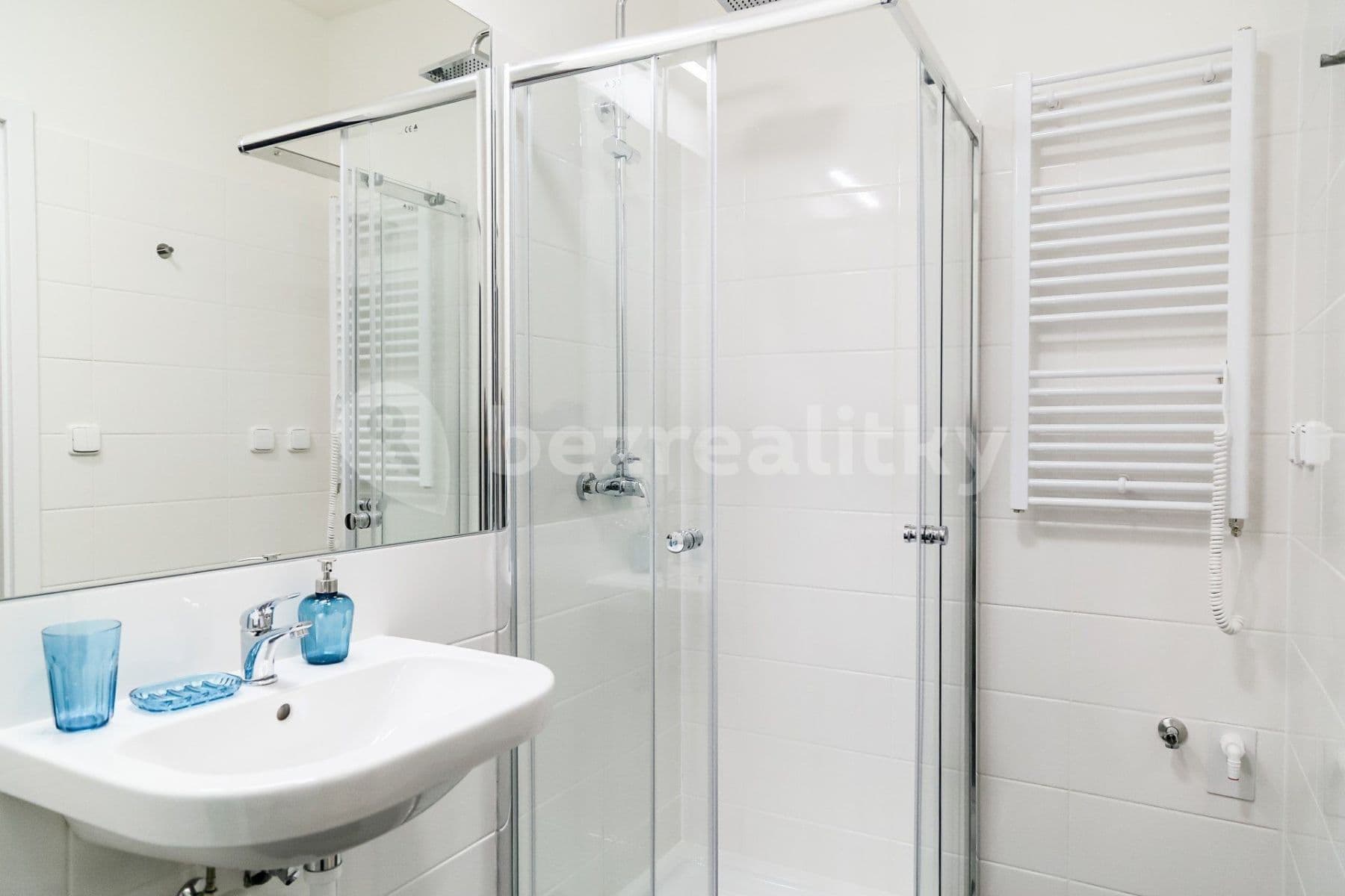 Prenájom bytu 1-izbový 24 m², Peroutkova, Praha, Praha Prenájom bytu 1-izbový 24 m², Peroutkova, Praha, Praha