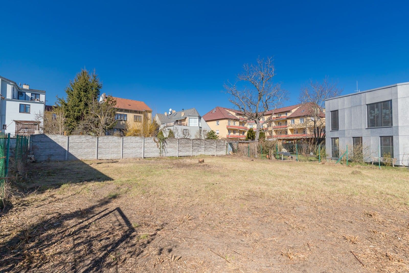 Predaj pozemku 476 m², K Cihelně, Praha, Praha Predaj pozemku 476 m², K Cihelně, Praha, Praha