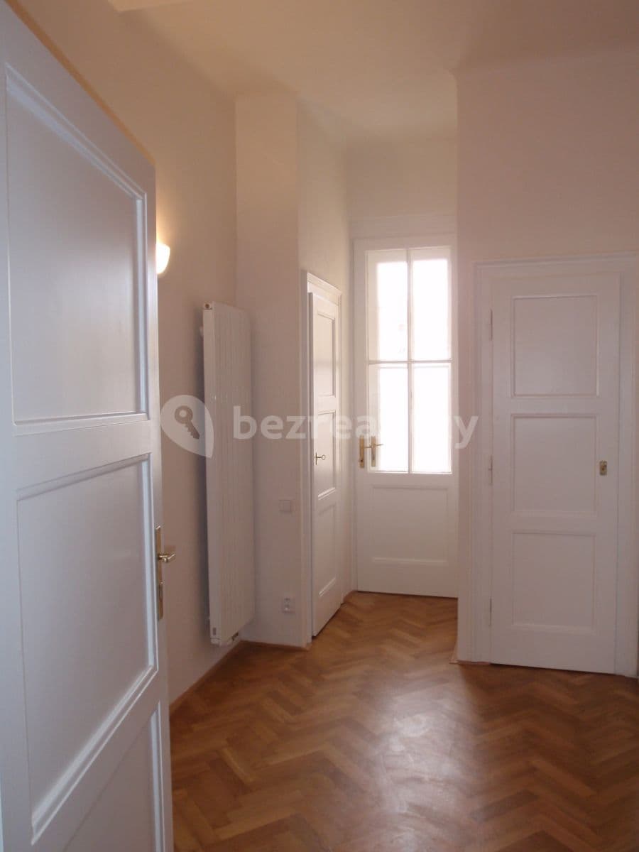 Prenájom bytu 3-izbový 85 m², Milešovská, Praha, Praha Prenájom bytu 3-izbový 85 m², Milešovská, Praha, Praha