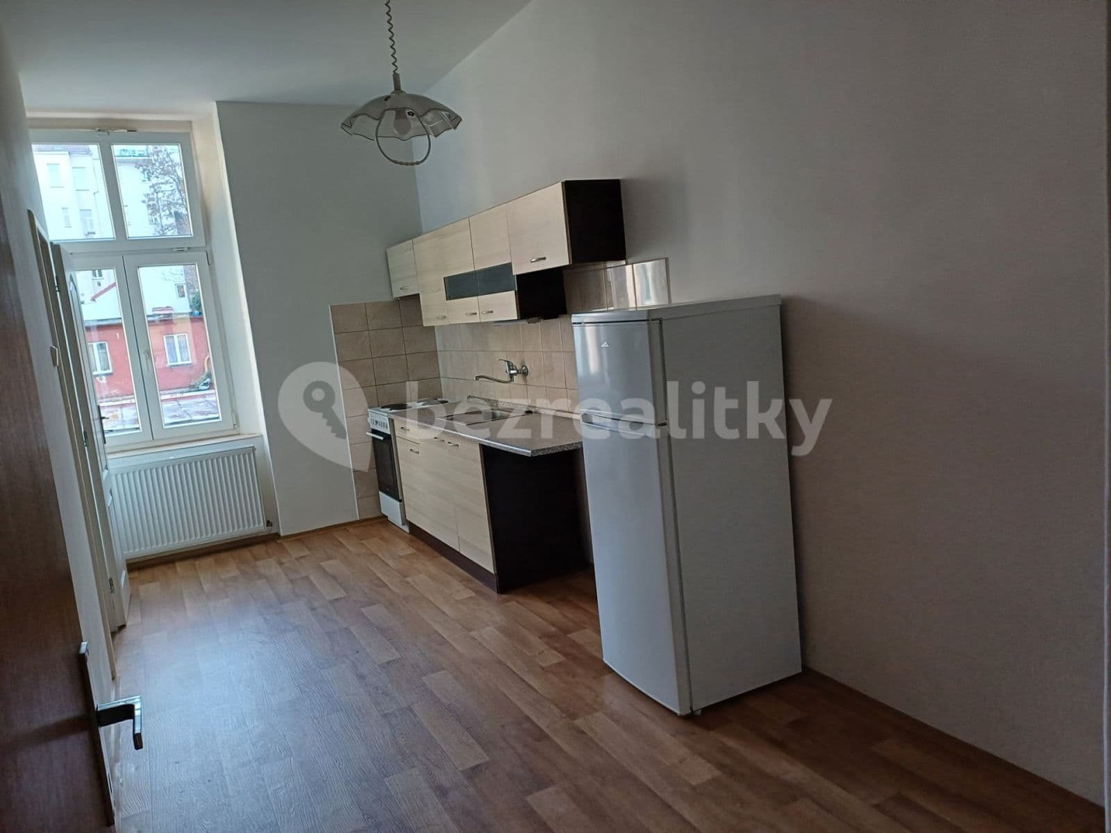 Prenájom bytu 1-izbový 42 m², Vacínova, Praha, Praha Prenájom bytu 1-izbový 42 m², Vacínova, Praha, Praha