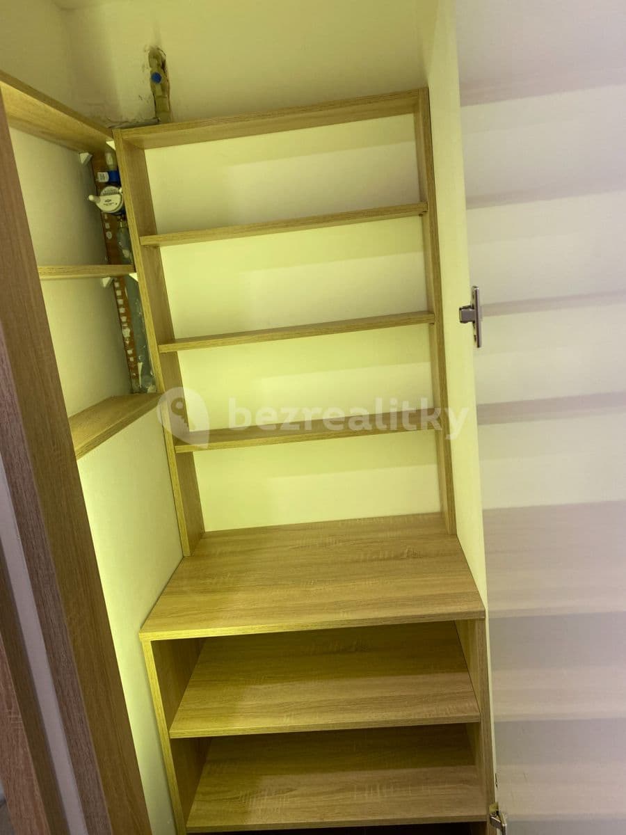 Prenájom bytu 2-izbový 44 m², U Krčské vodárny, Praha, Praha Prenájom bytu 2-izbový 44 m², U Krčské vodárny, Praha, Praha