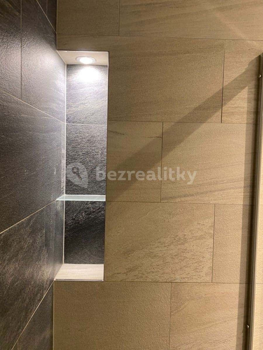 Prenájom bytu 2-izbový 44 m², U Krčské vodárny, Praha, Praha Prenájom bytu 2-izbový 44 m², U Krčské vodárny, Praha, Praha