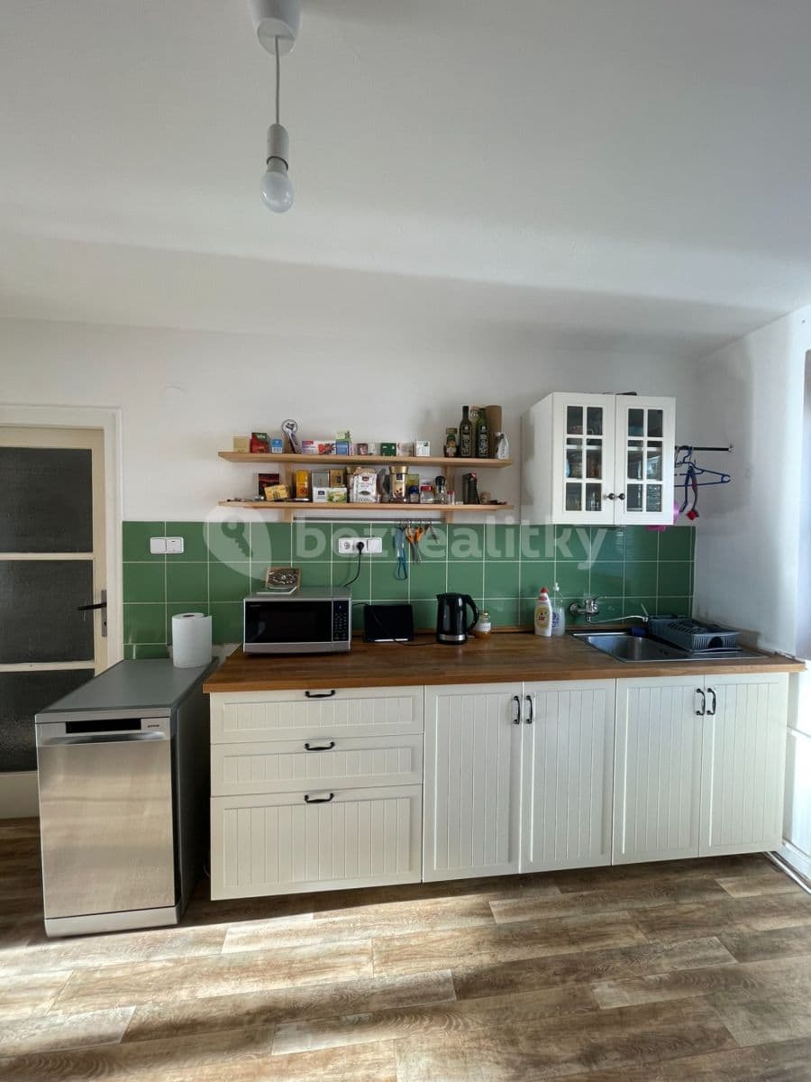 Prenájom bytu 2-izbový 51 m², Revoluční, Žďár nad Sázavou, Kraj Vysočina Prenájom bytu 2-izbový 51 m², Revoluční, Žďár nad Sázavou, Kraj Vysočina