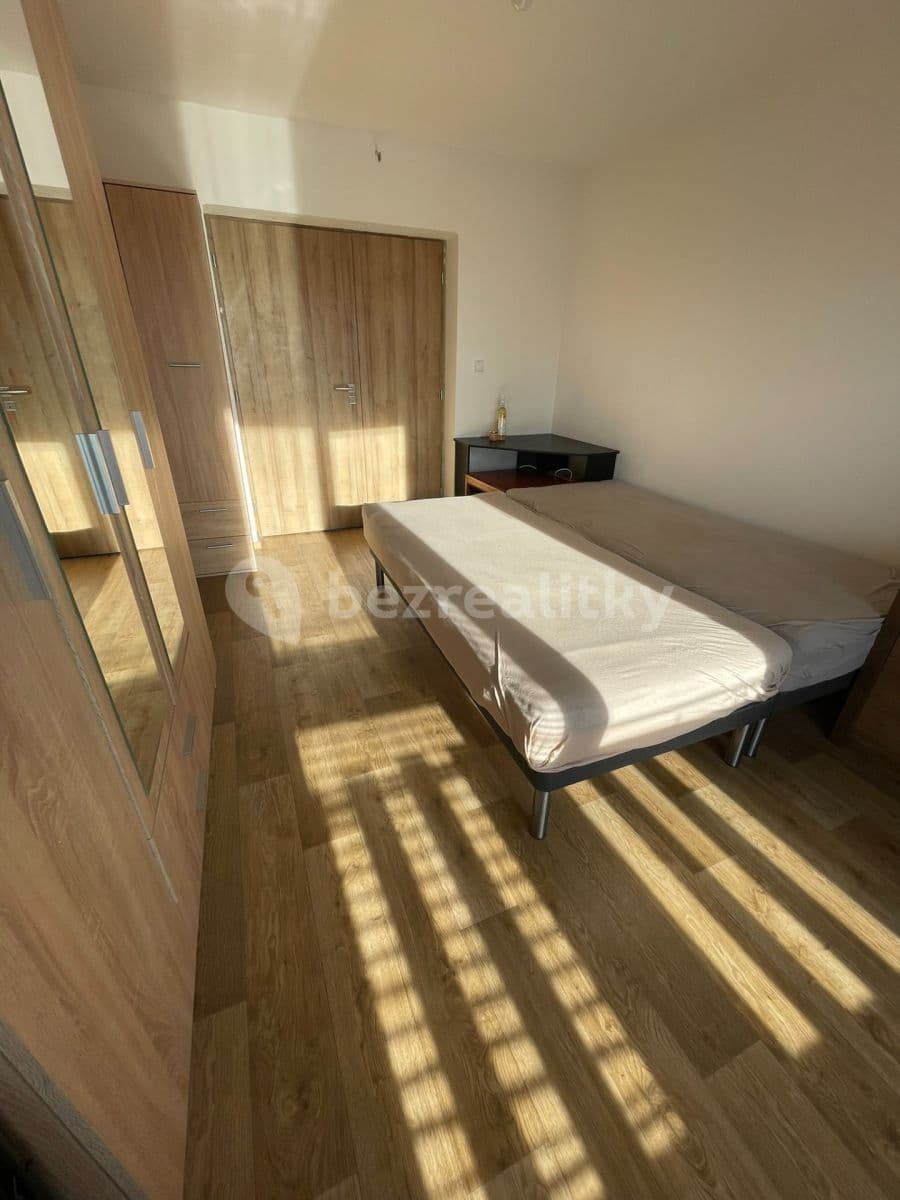 Prenájom bytu 2-izbový 51 m², Revoluční, Žďár nad Sázavou, Kraj Vysočina Prenájom bytu 2-izbový 51 m², Revoluční, Žďár nad Sázavou, Kraj Vysočina