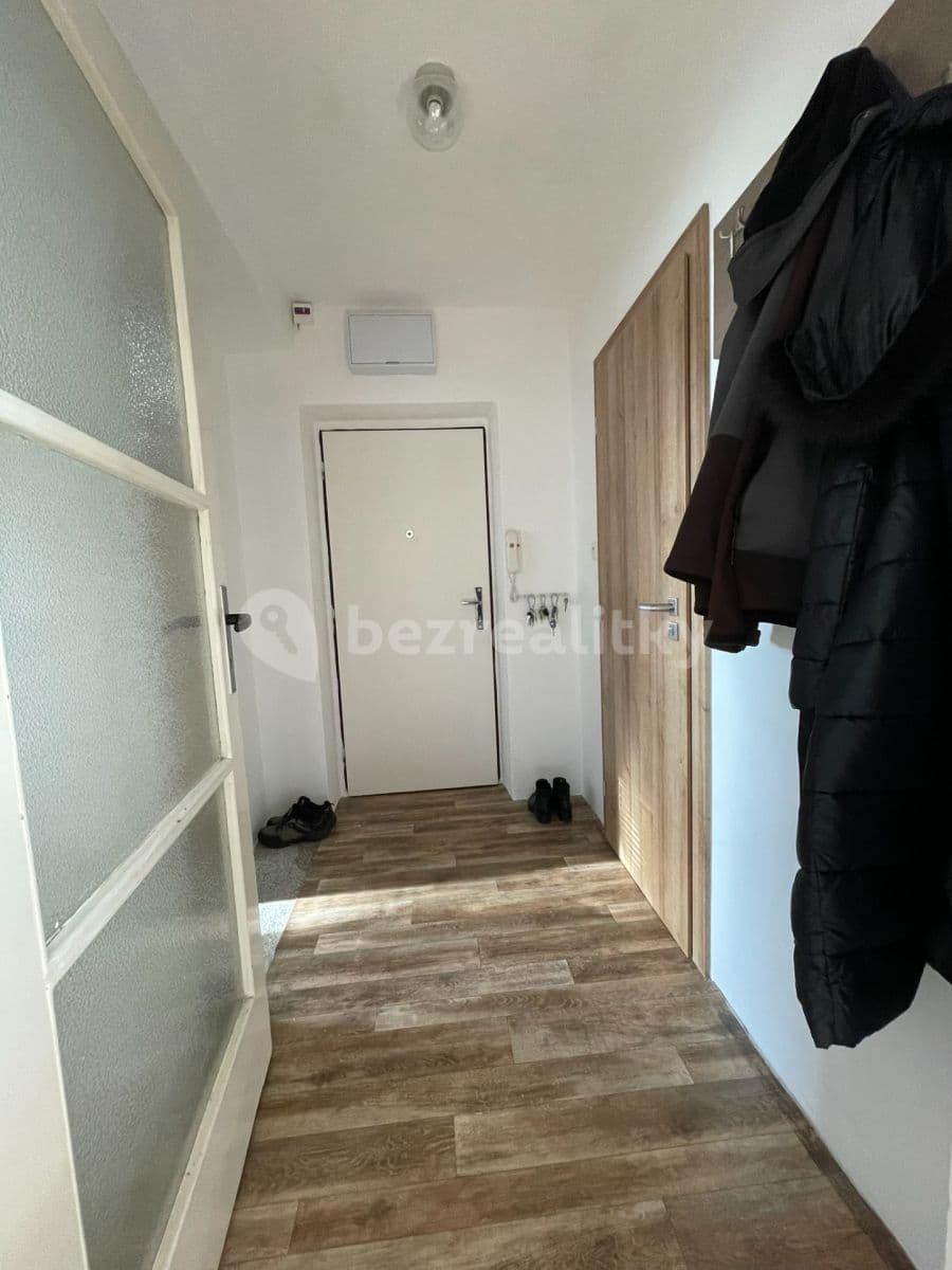 Prenájom bytu 2-izbový 51 m², Revoluční, Žďár nad Sázavou, Kraj Vysočina Prenájom bytu 2-izbový 51 m², Revoluční, Žďár nad Sázavou, Kraj Vysočina