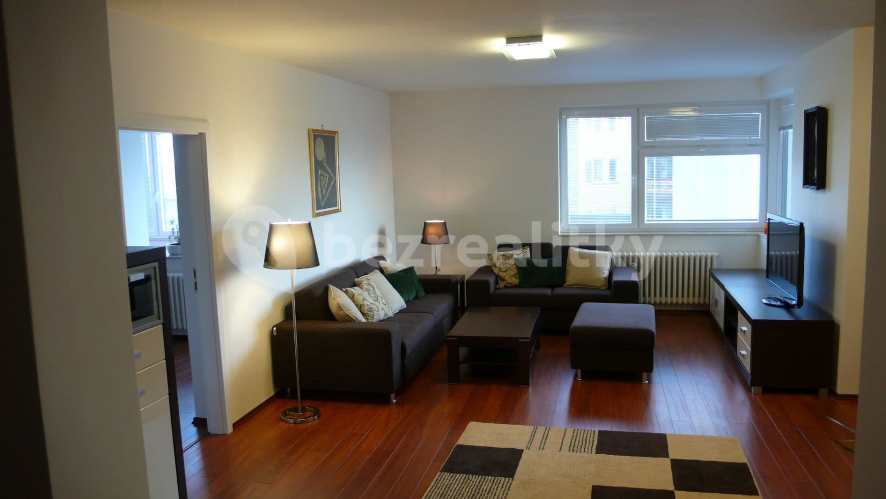 Prenájom bytu 4-izbový 110 m², Martinengova, Bratislava - mestská časť Staré Mesto, Bratislavský kraj Prenájom bytu 4-izbový 110 m², Martinengova, Bratislava - mestská časť Staré Mesto, Bratislavský kraj