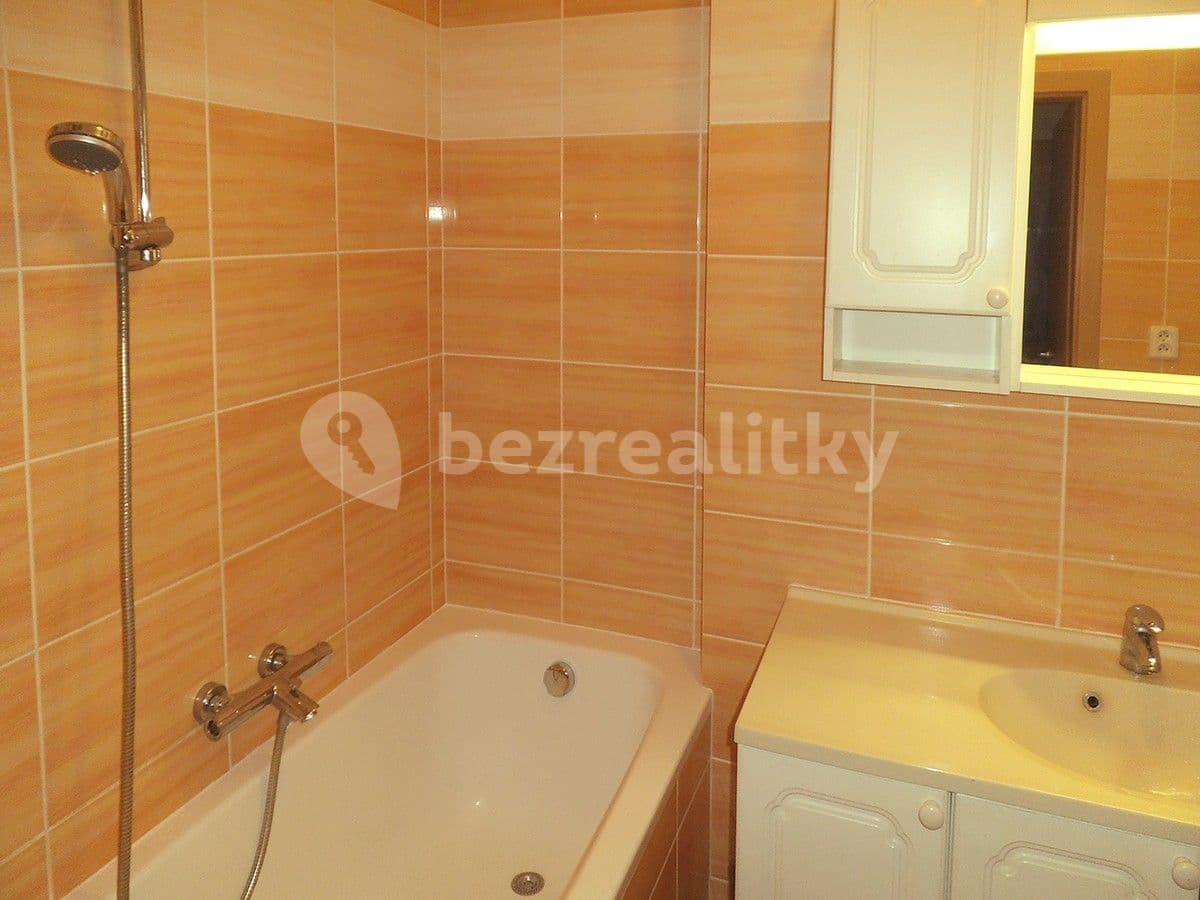 Prenájom bytu 3-izbový 78 m², Kakosova, Praha, Praha Prenájom bytu 3-izbový 78 m², Kakosova, Praha, Praha