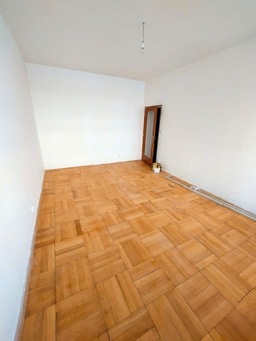 Prenájom bytu 3-izbový 92 m², Kotlářská, Brno, Jihomoravský kraj Prenájom bytu 3-izbový 92 m², Kotlářská, Brno, Jihomoravský kraj