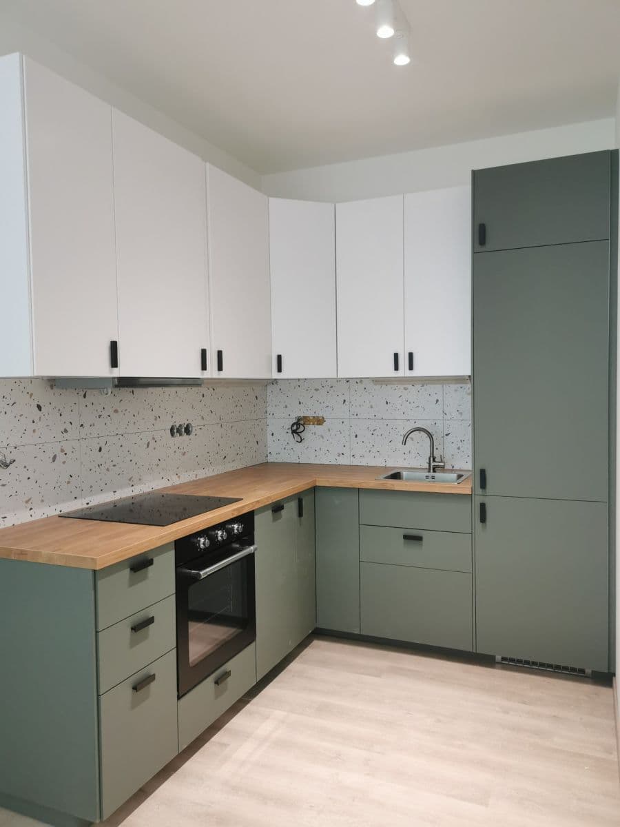 Predaj bytu 3-izbový 68 m², Konšelská, Praha, Praha Predaj bytu 3-izbový 68 m², Konšelská, Praha, Praha