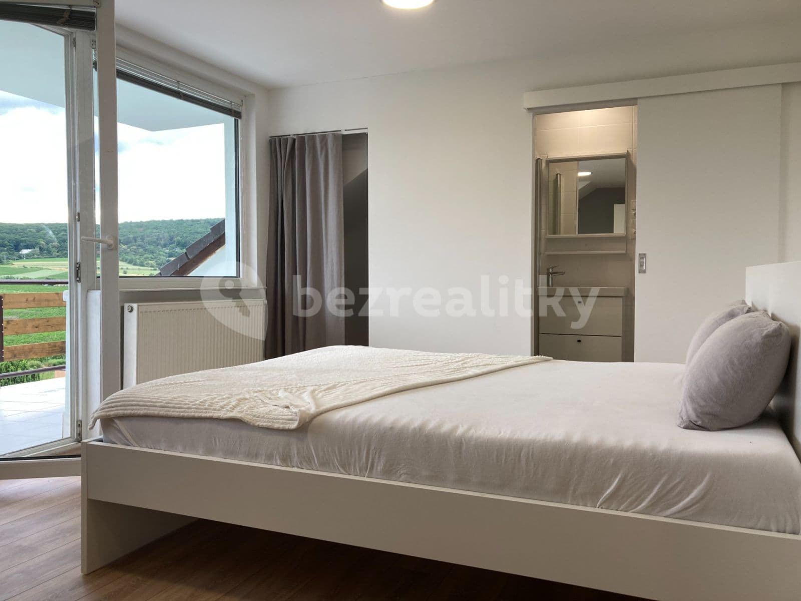 Prenájom bytu 1-izbový 38 m², Žilkova, Brno, Jihomoravský kraj Prenájom bytu 1-izbový 38 m², Žilkova, Brno, Jihomoravský kraj