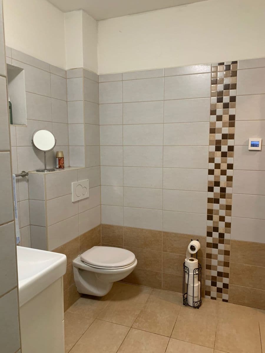 Predaj domu 100 m², pozemek 200 m², Hnojice, Olomoucký kraj Predaj domu 100 m², pozemek 200 m², Hnojice, Olomoucký kraj