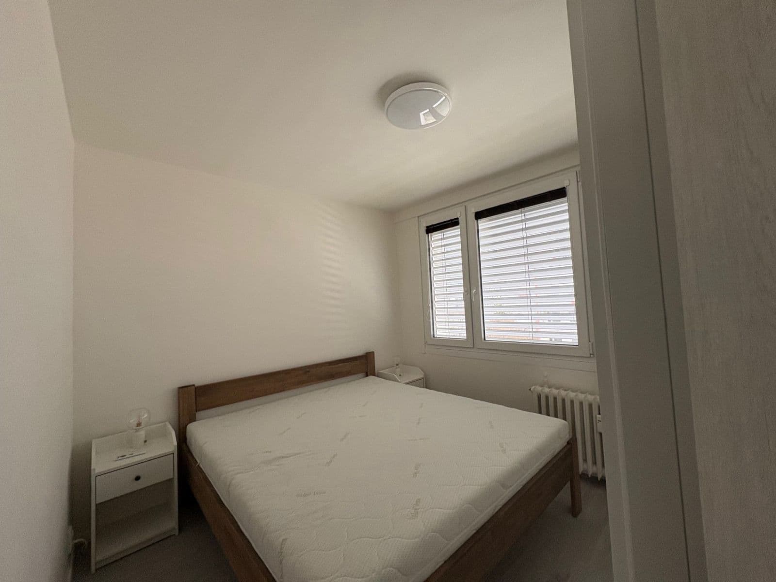 Prenájom bytu 3-izbový 63 m², Kaplická, Praha, Praha Prenájom bytu 3-izbový 63 m², Kaplická, Praha, Praha