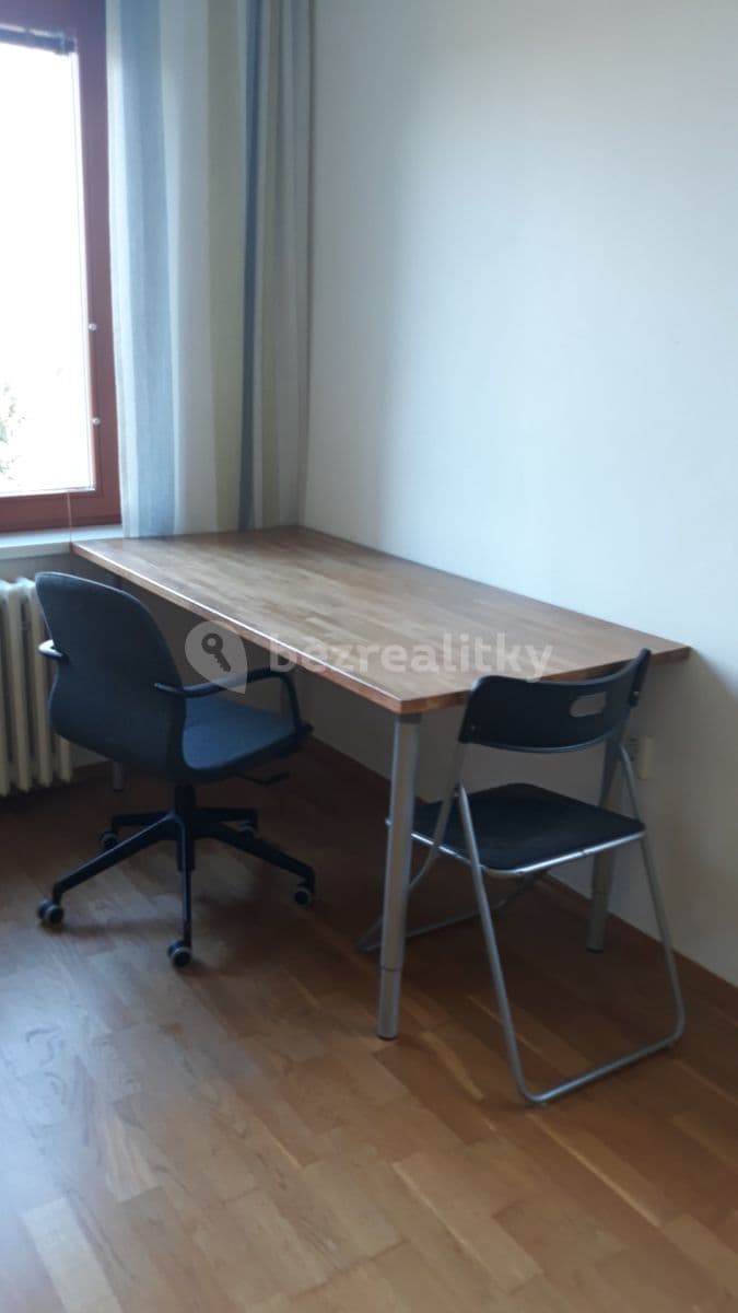 Prenájom bytu 1-izbový 50 m², Kralupská, Praha, Praha Prenájom bytu 1-izbový 50 m², Kralupská, Praha, Praha