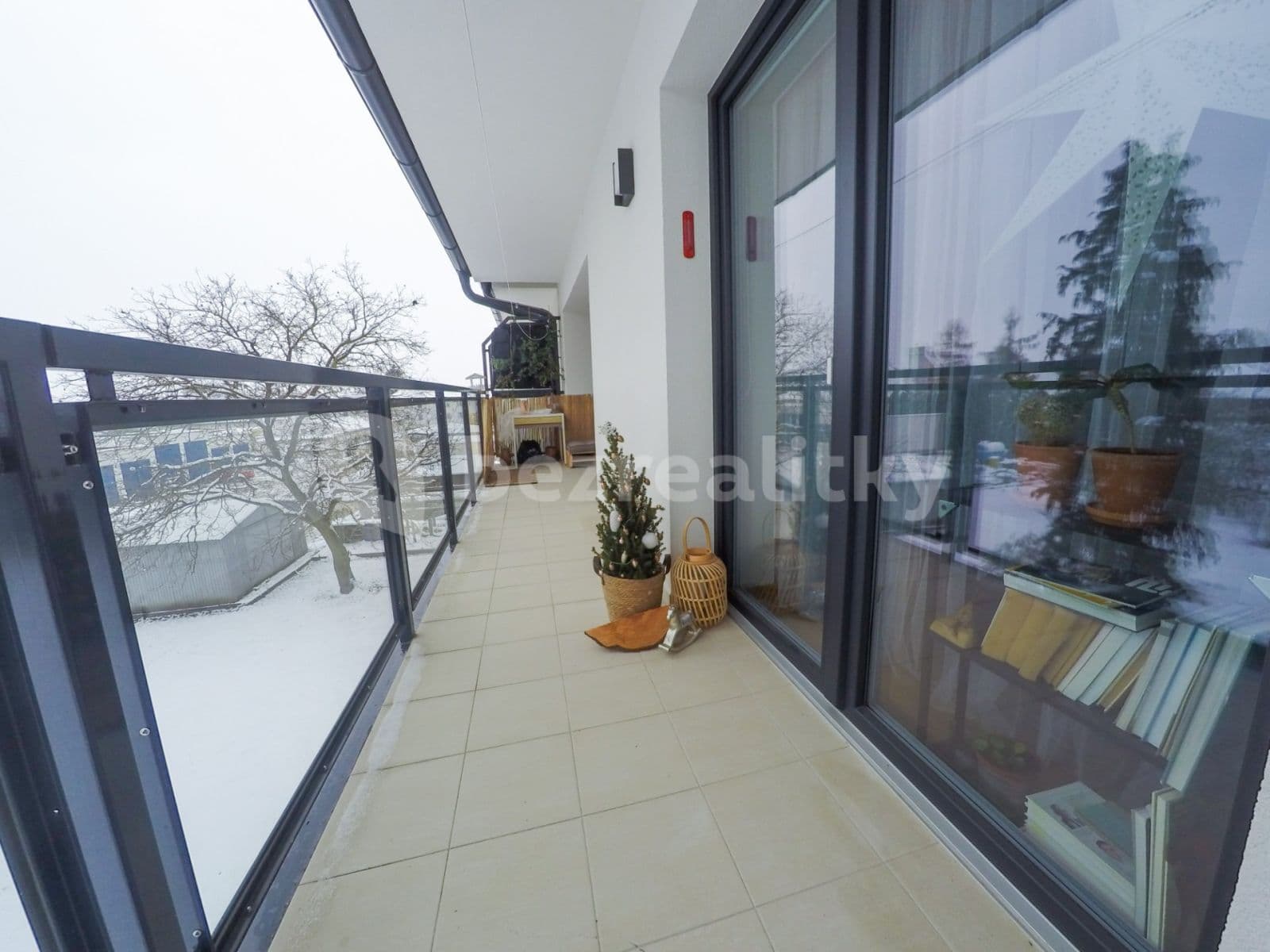 Prenájom bytu 2-izbový 64 m², Hradecká, Holice, Pardubický kraj Prenájom bytu 2-izbový 64 m², Hradecká, Holice, Pardubický kraj