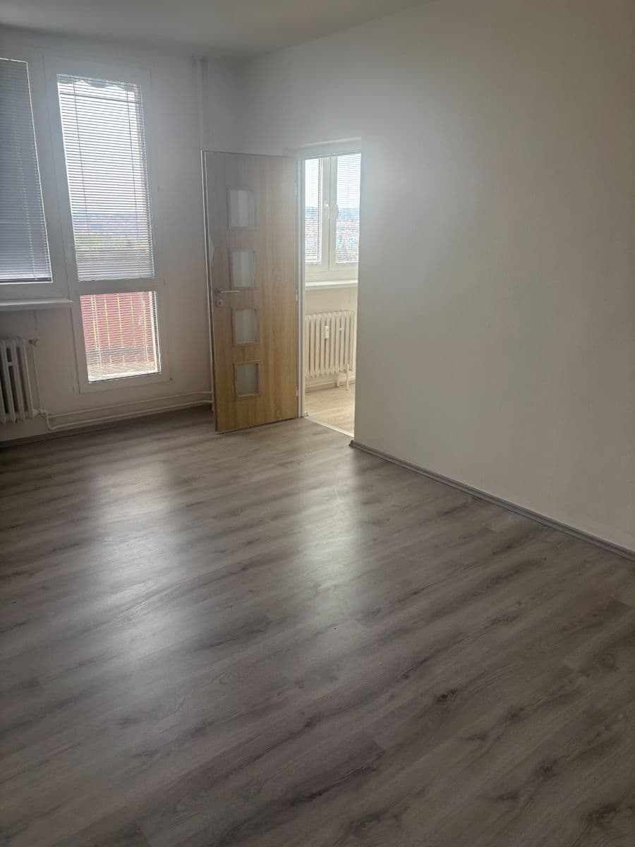 Prenájom bytu 1-izbový 38 m², Slavíčkova, Brno, Jihomoravský kraj Prenájom bytu 1-izbový 38 m², Slavíčkova, Brno, Jihomoravský kraj