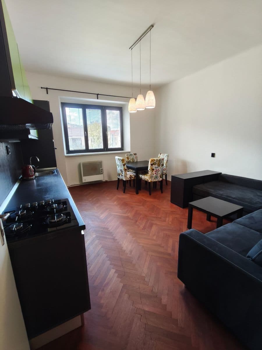 Prenájom bytu 2-izbový 45 m², Podnásepní, Brno, Jihomoravský kraj Prenájom bytu 2-izbový 45 m², Podnásepní, Brno, Jihomoravský kraj