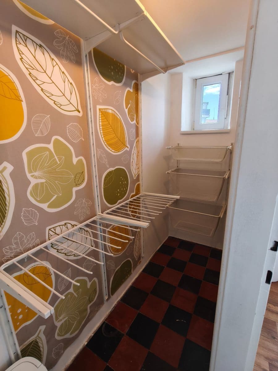 Prenájom bytu 2-izbový 45 m², Podnásepní, Brno, Jihomoravský kraj Prenájom bytu 2-izbový 45 m², Podnásepní, Brno, Jihomoravský kraj