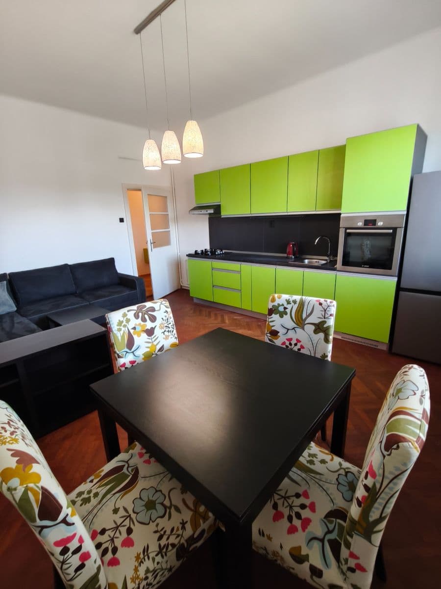 Prenájom bytu 2-izbový 45 m², Podnásepní, Brno, Jihomoravský kraj Prenájom bytu 2-izbový 45 m², Podnásepní, Brno, Jihomoravský kraj