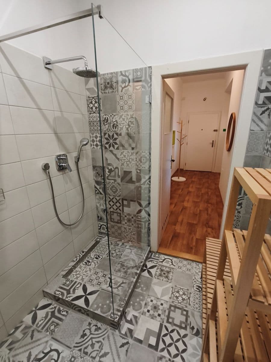 Prenájom bytu 2-izbový 45 m², Podnásepní, Brno, Jihomoravský kraj Prenájom bytu 2-izbový 45 m², Podnásepní, Brno, Jihomoravský kraj