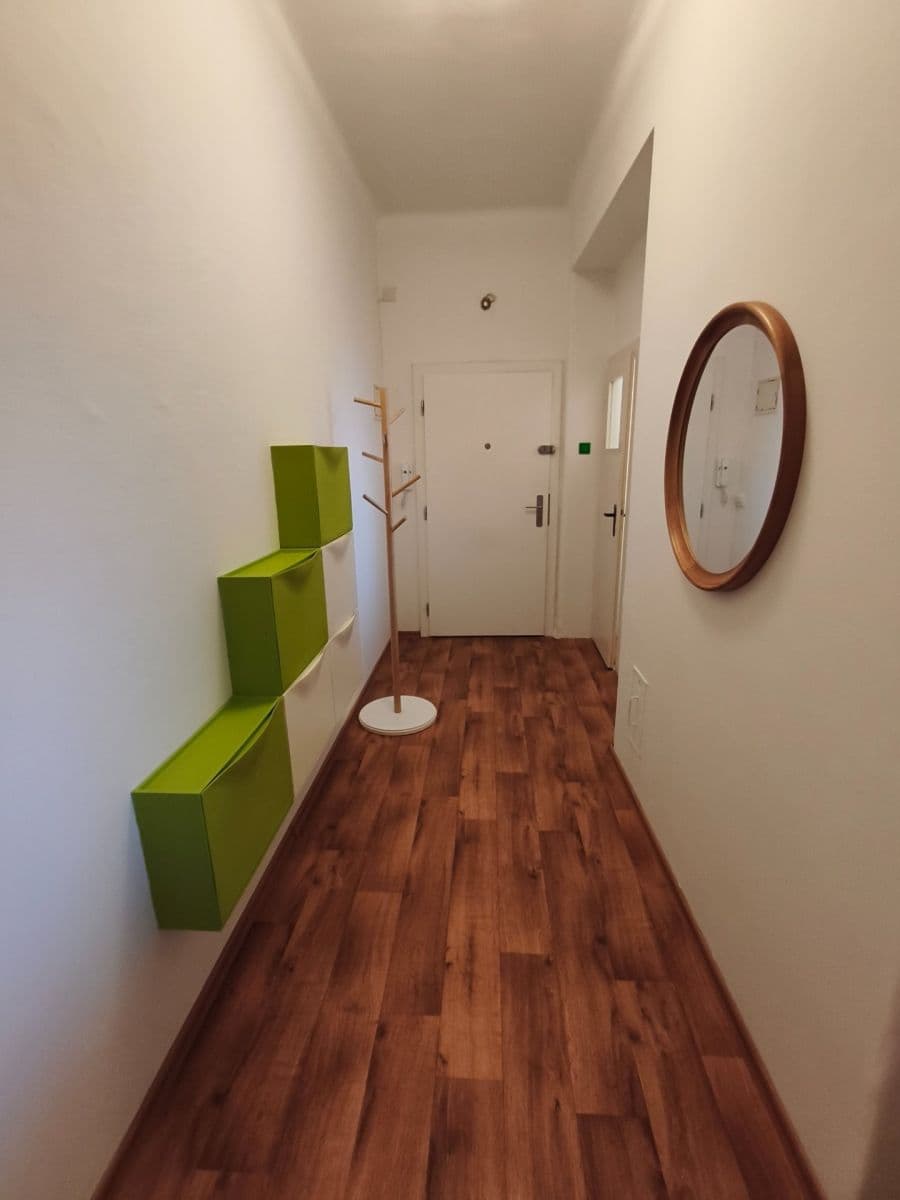 Prenájom bytu 2-izbový 45 m², Podnásepní, Brno, Jihomoravský kraj Prenájom bytu 2-izbový 45 m², Podnásepní, Brno, Jihomoravský kraj
