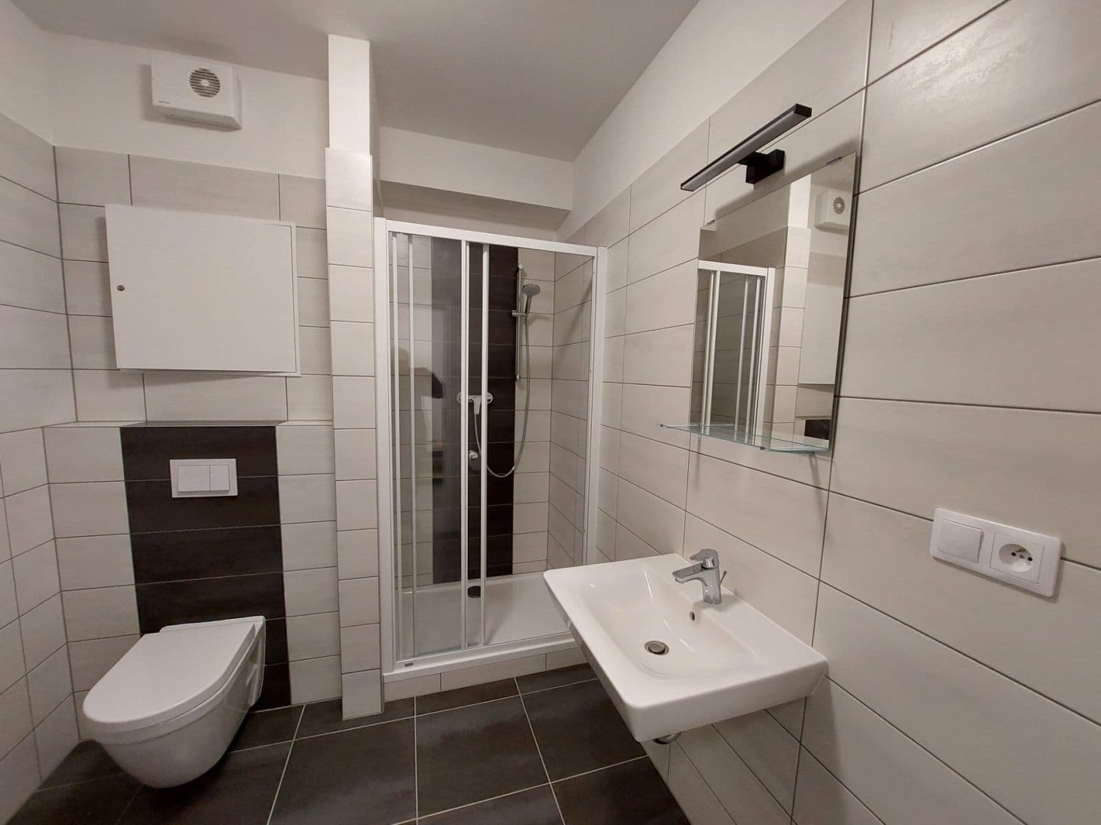 Prenájom bytu 1-izbový 32 m², Hlinecká, Brno, Jihomoravský kraj Prenájom bytu 1-izbový 32 m², Hlinecká, Brno, Jihomoravský kraj