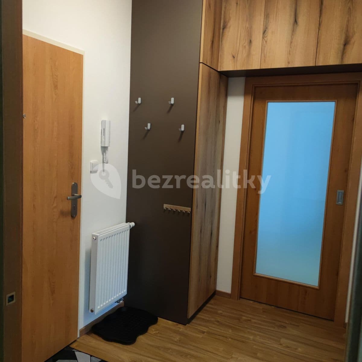 Prenájom bytu 1-izbový 34 m², Kařez, Plzeňský kraj Prenájom bytu 1-izbový 34 m², Kařez, Plzeňský kraj