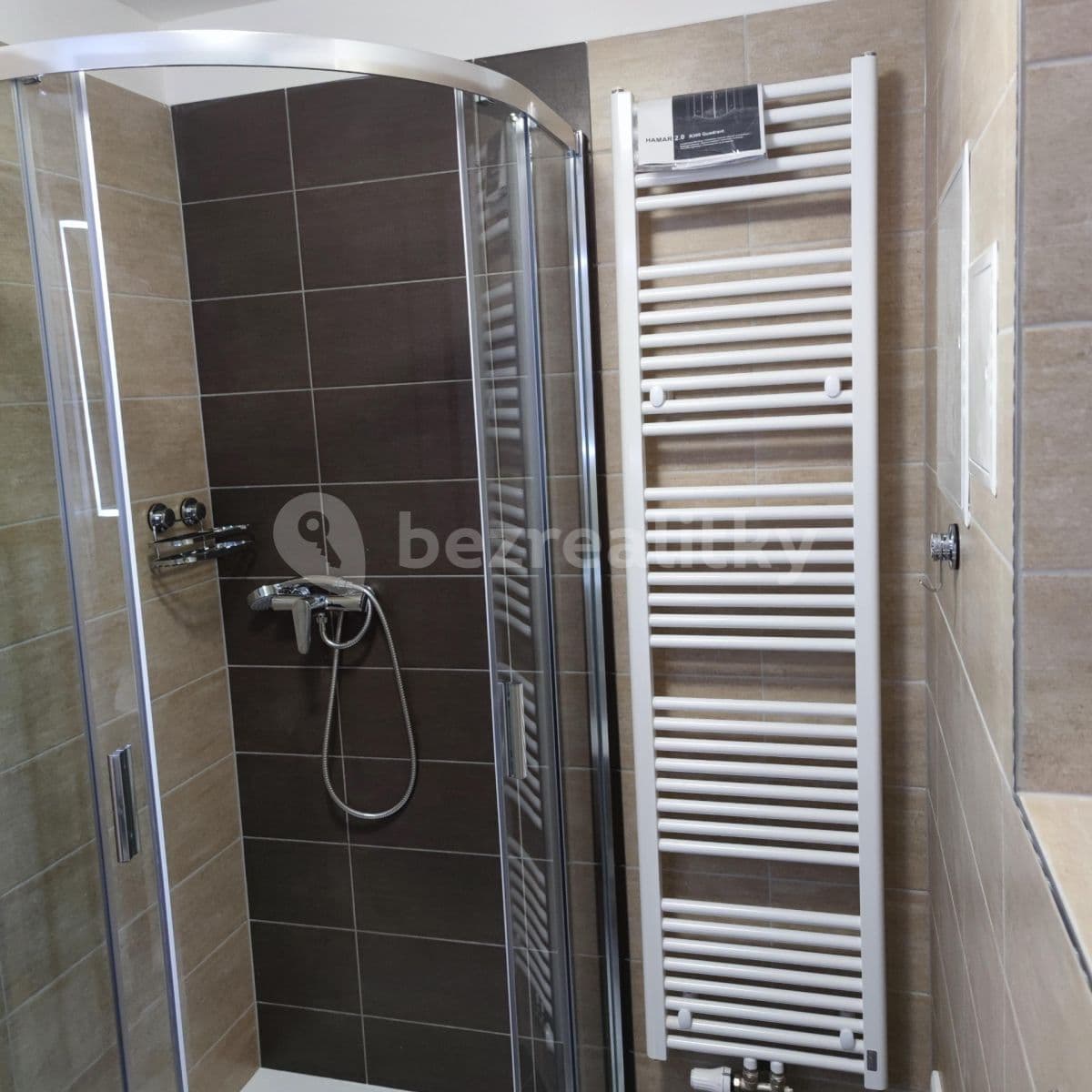 Prenájom bytu 1-izbový 34 m², Kařez, Plzeňský kraj Prenájom bytu 1-izbový 34 m², Kařez, Plzeňský kraj