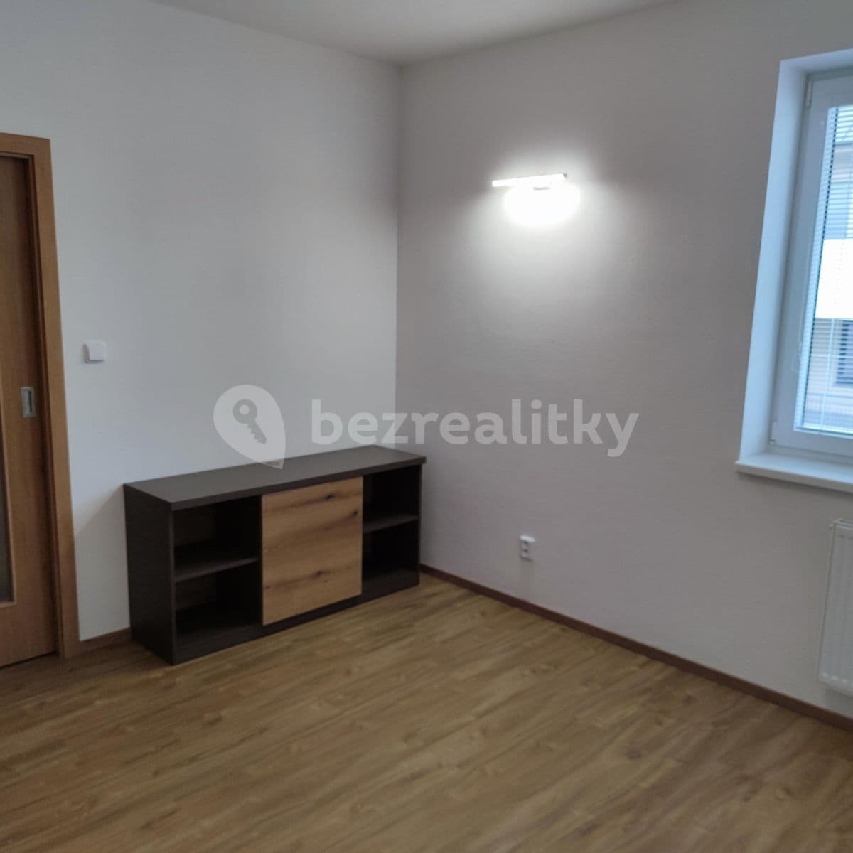 Prenájom bytu 1-izbový 34 m², Kařez, Plzeňský kraj Prenájom bytu 1-izbový 34 m², Kařez, Plzeňský kraj
