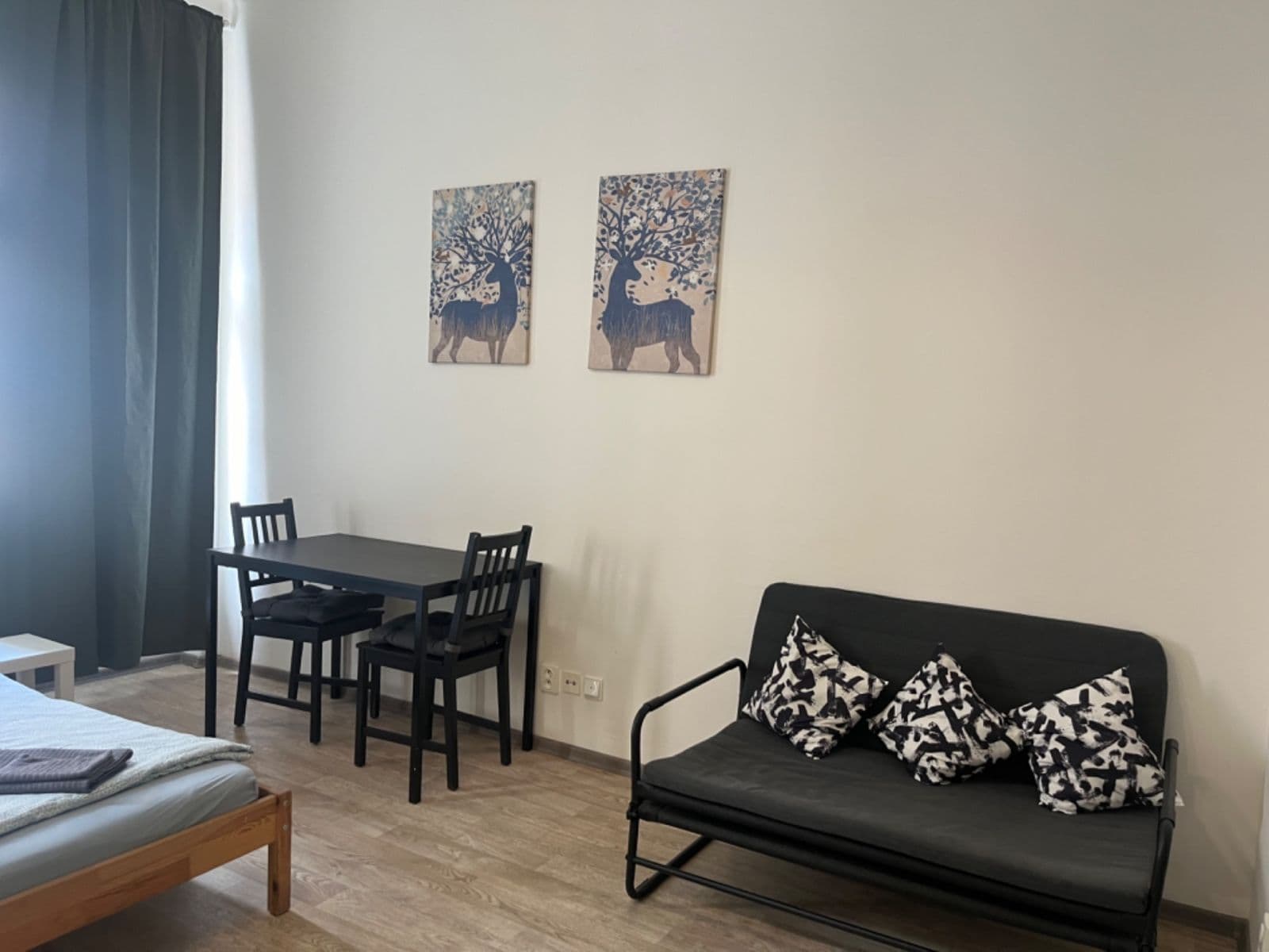 Prenájom bytu 1-izbový 30 m², Víta Nejedlého, Praha, Praha Prenájom bytu 1-izbový 30 m², Víta Nejedlého, Praha, Praha
