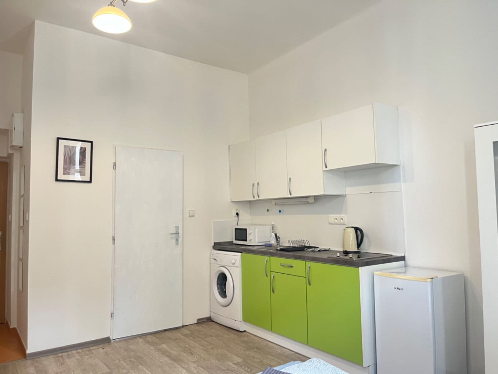 Prenájom bytu 1-izbový 30 m², Víta Nejedlého, Praha, Praha Prenájom bytu 1-izbový 30 m², Víta Nejedlého, Praha, Praha
