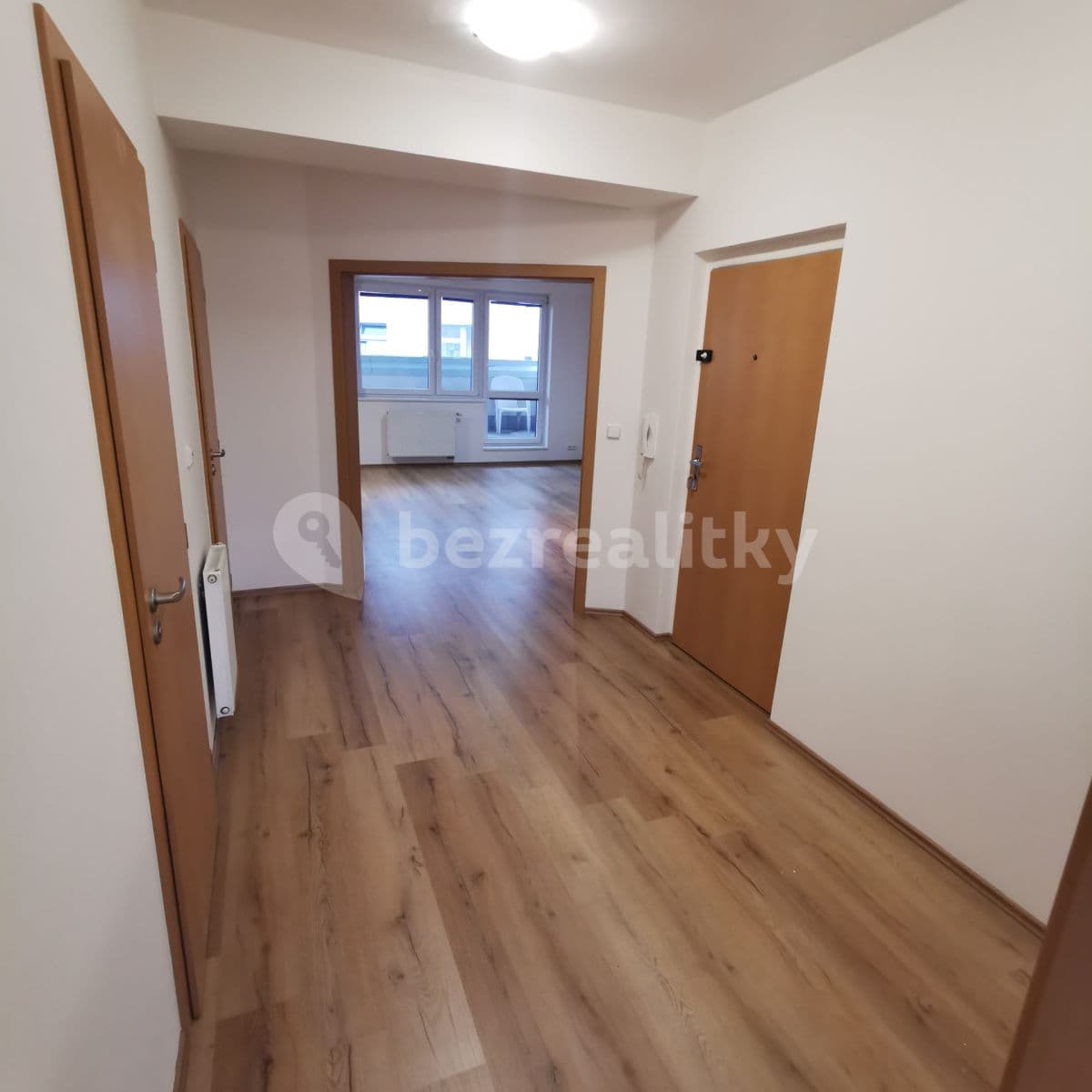 Prenájom bytu 3-izbový 83 m², Bartošova, Zlín, Zlínský kraj Prenájom bytu 3-izbový 83 m², Bartošova, Zlín, Zlínský kraj