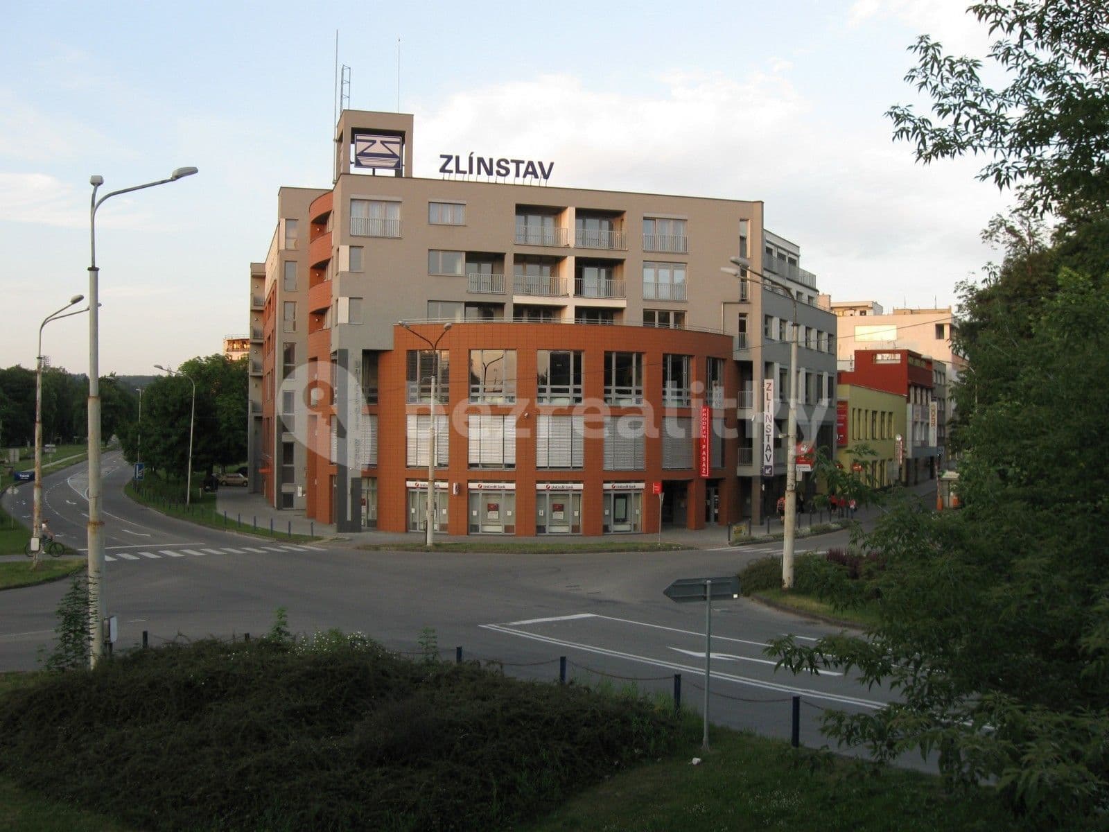 Prenájom bytu 3-izbový 83 m², Bartošova, Zlín, Zlínský kraj Prenájom bytu 3-izbový 83 m², Bartošova, Zlín, Zlínský kraj